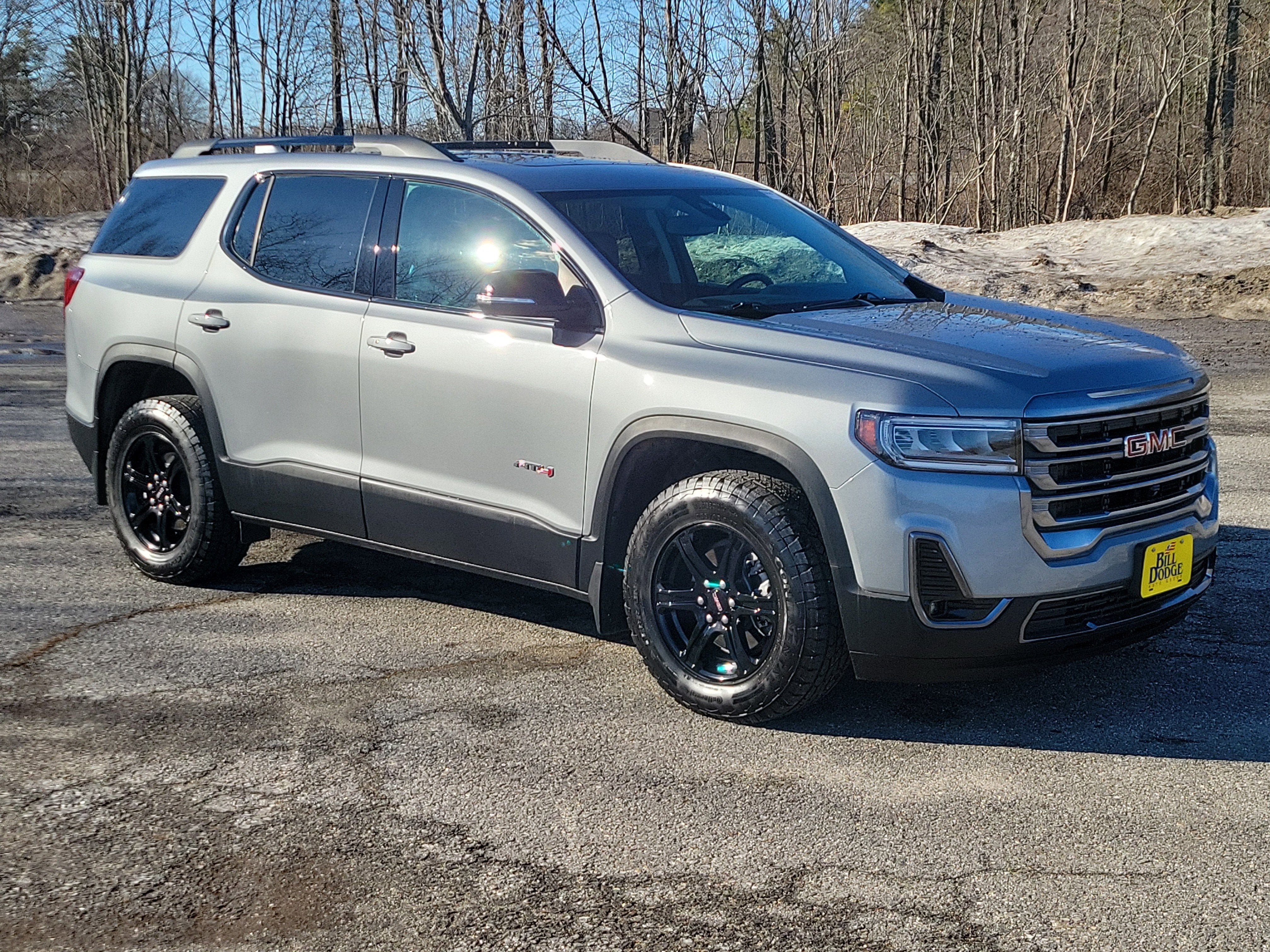 2023 GMC Acadia AT4