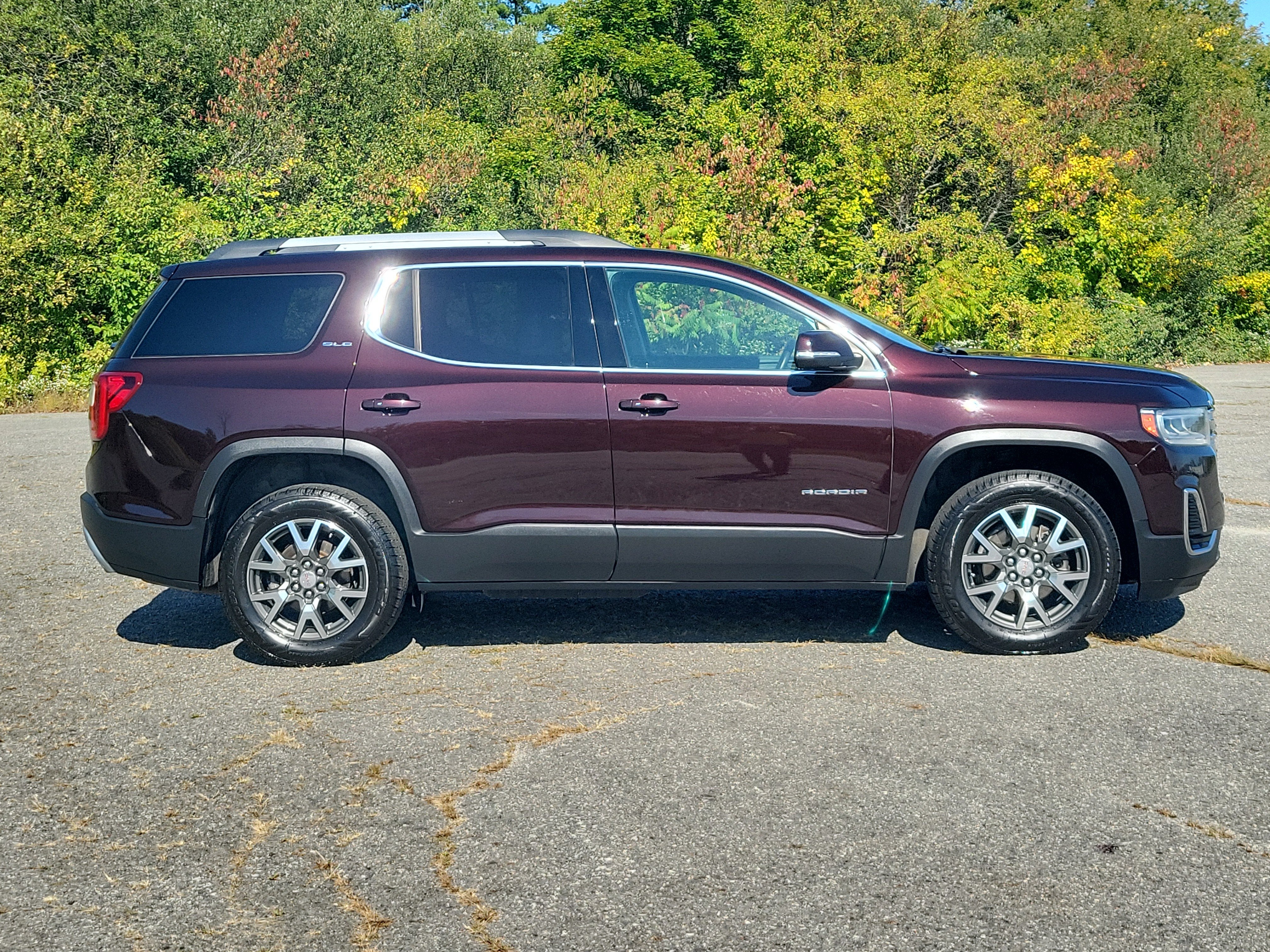 2021 GMC Acadia SLE
