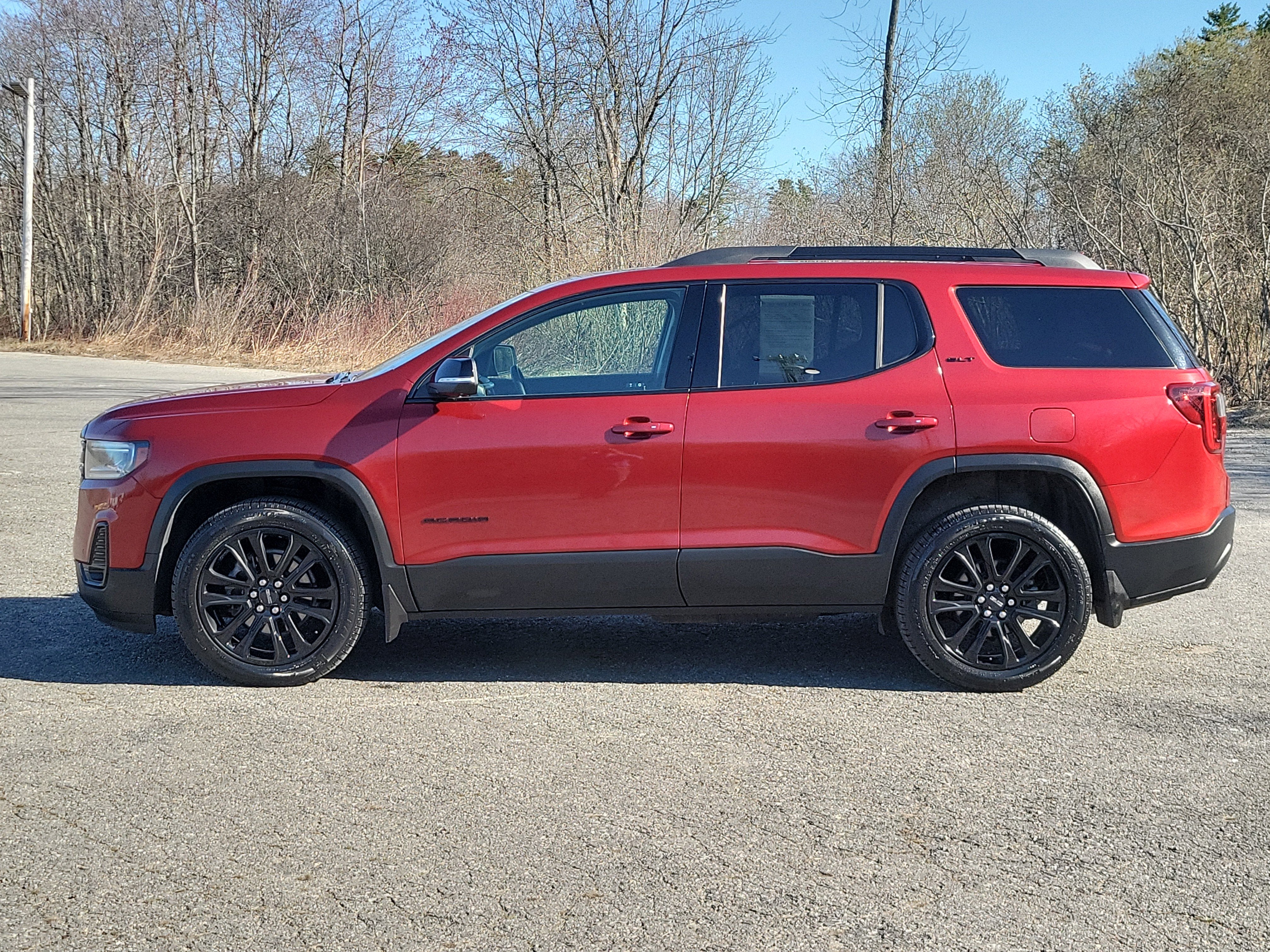 2023 GMC Acadia SLT