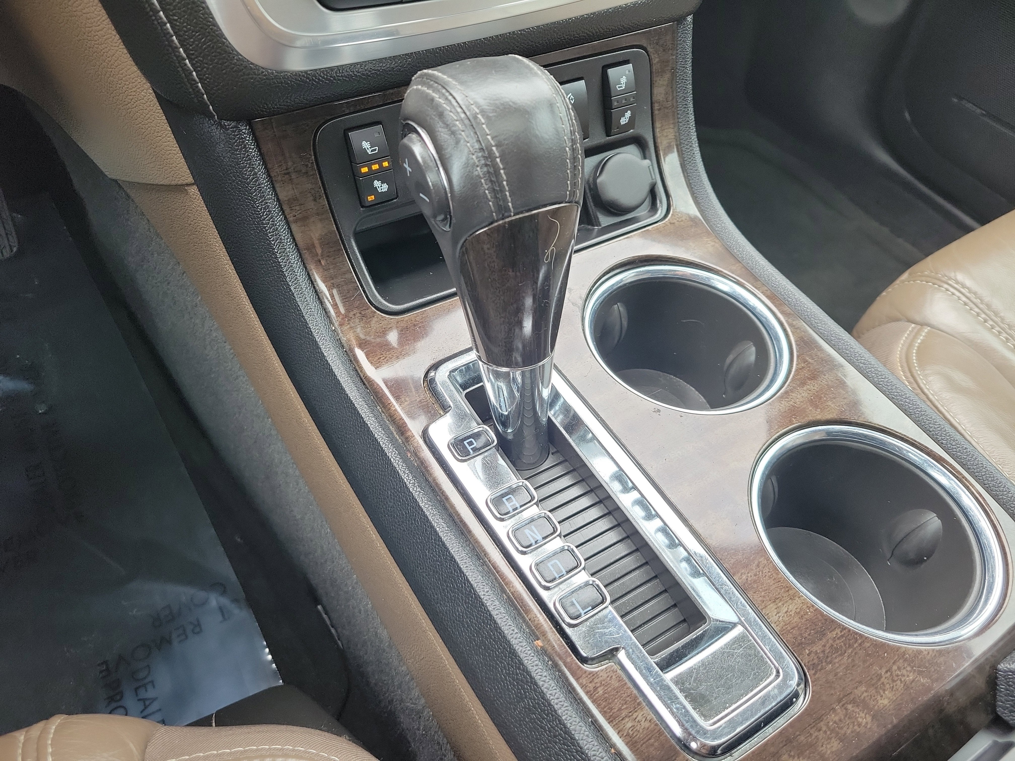 2016 GMC Acadia SLT