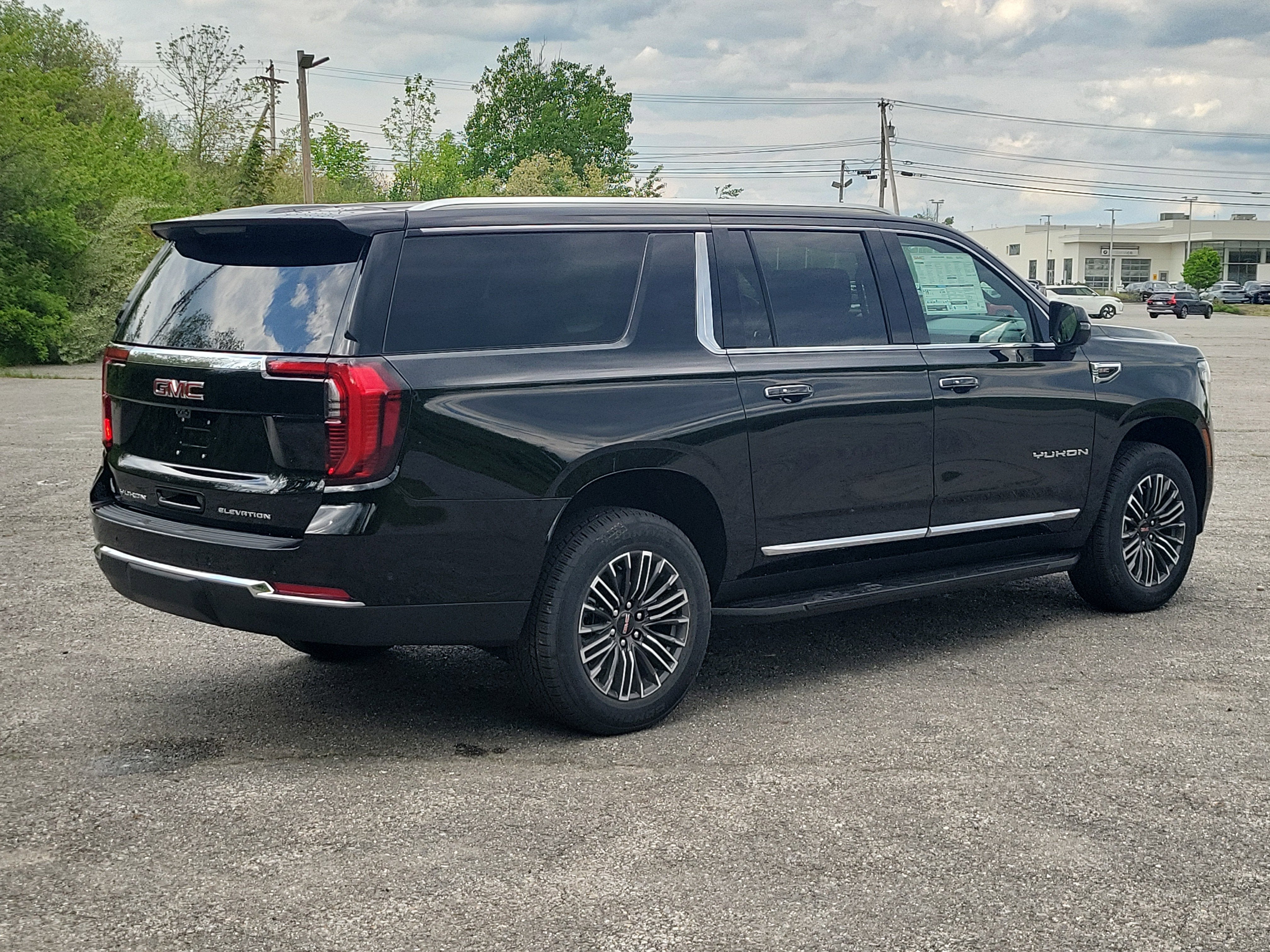 2026 GMC Yukon XL Elevation