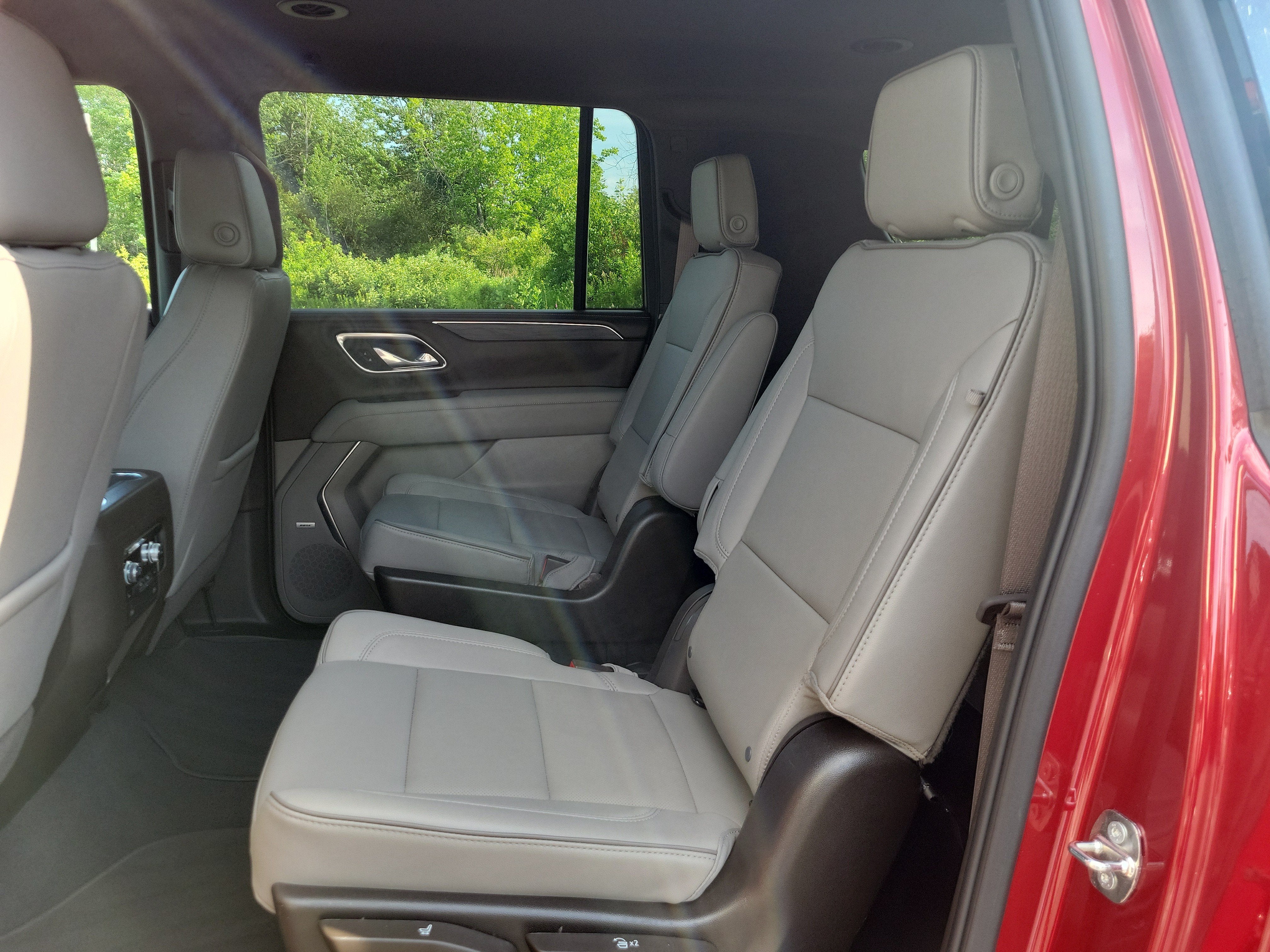 2024 GMC Yukon XL SLT