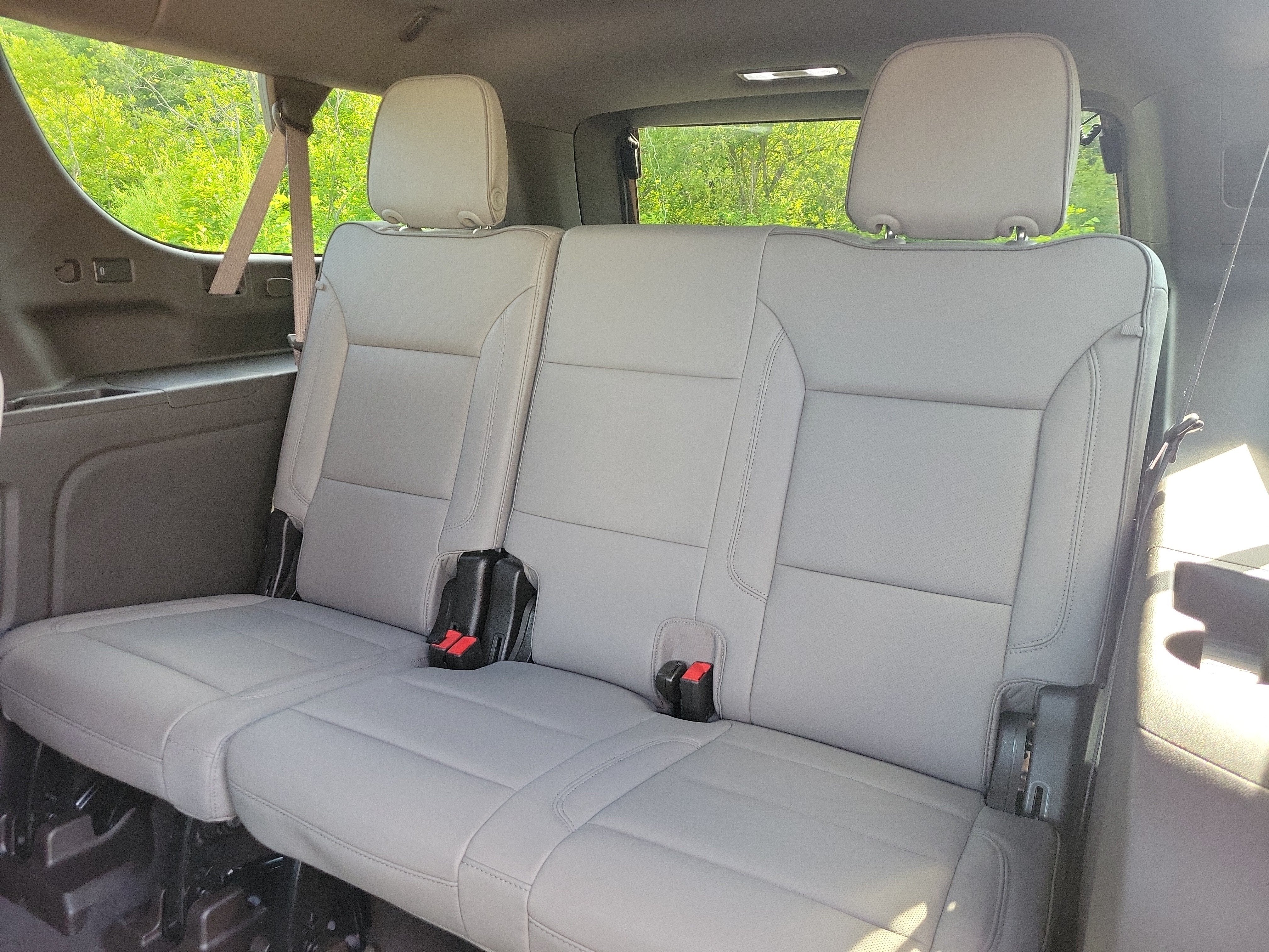 2024 GMC Yukon XL SLT