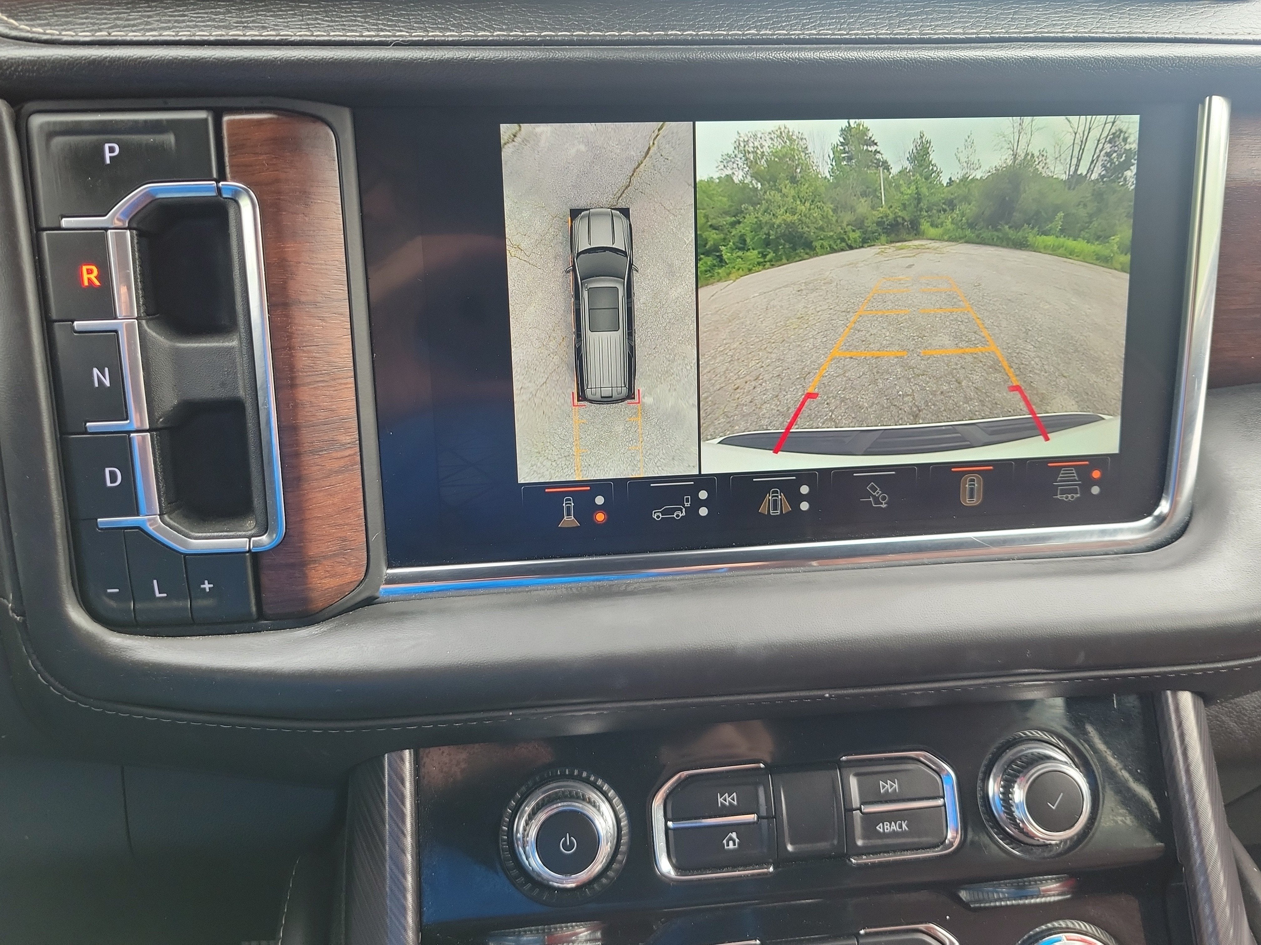 2023 GMC Yukon XL Denali Ultimate