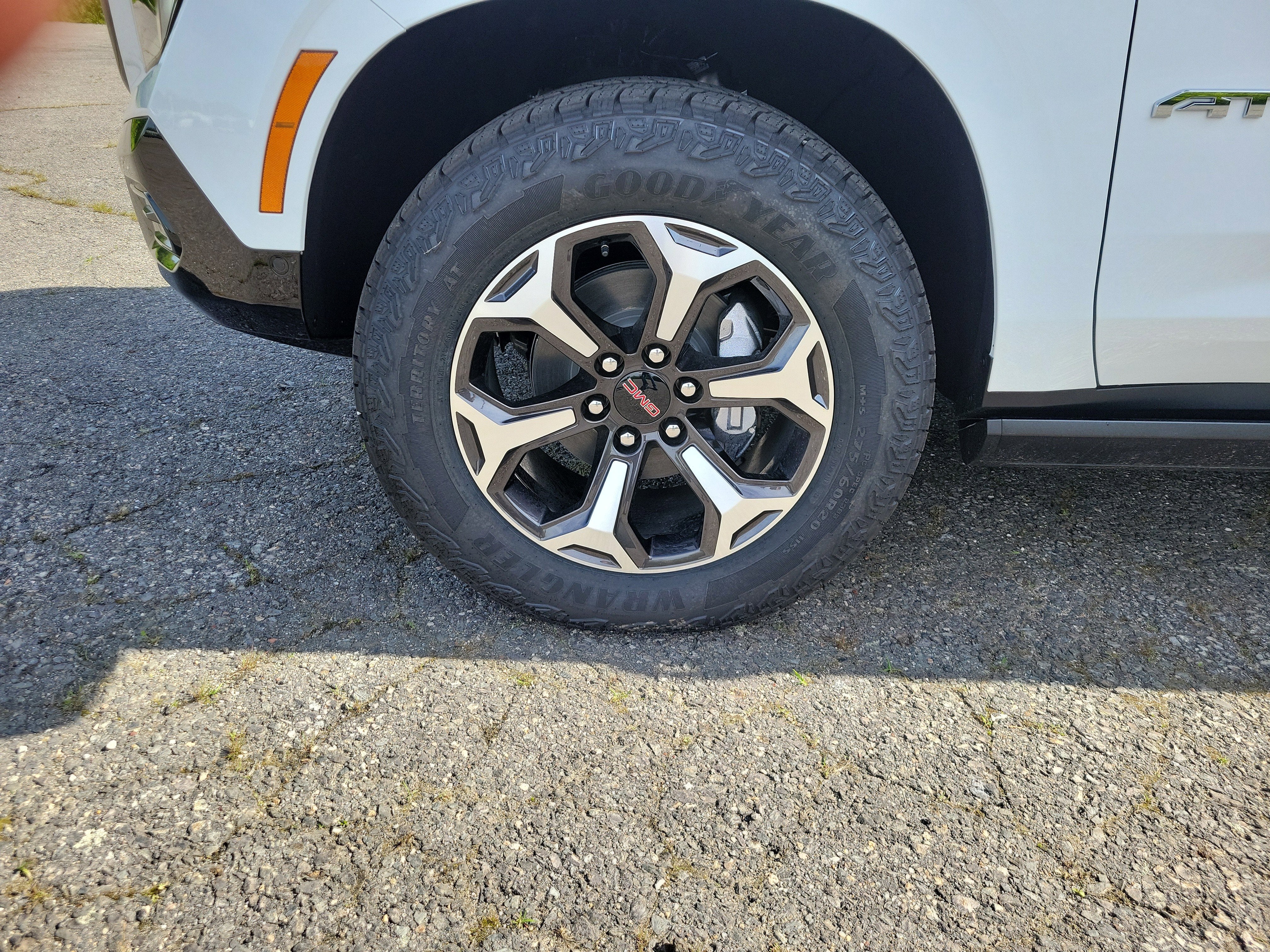 2026 GMC Yukon AT4 Ultimate