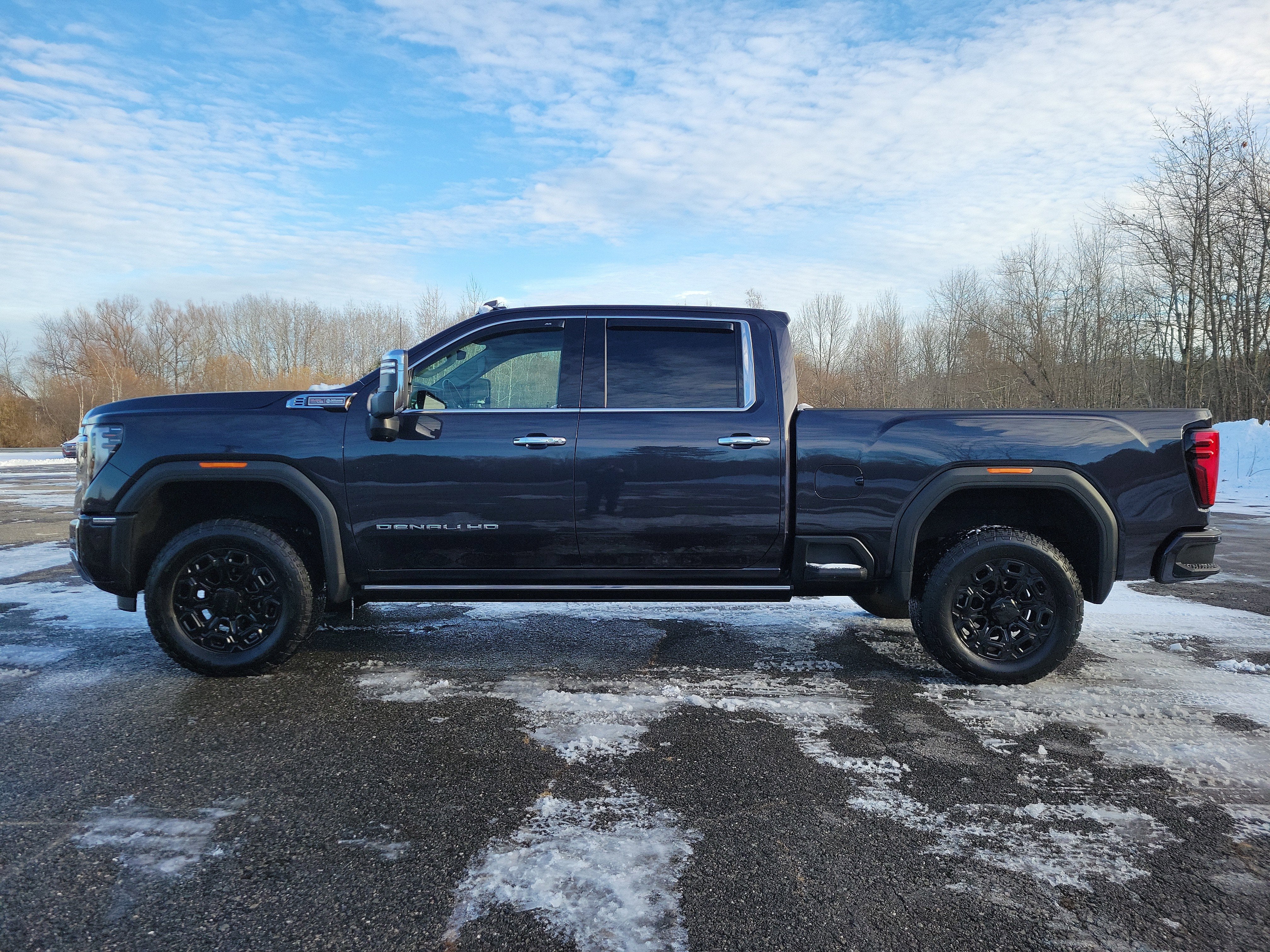 2024 GMC Sierra 2500 HD Denali