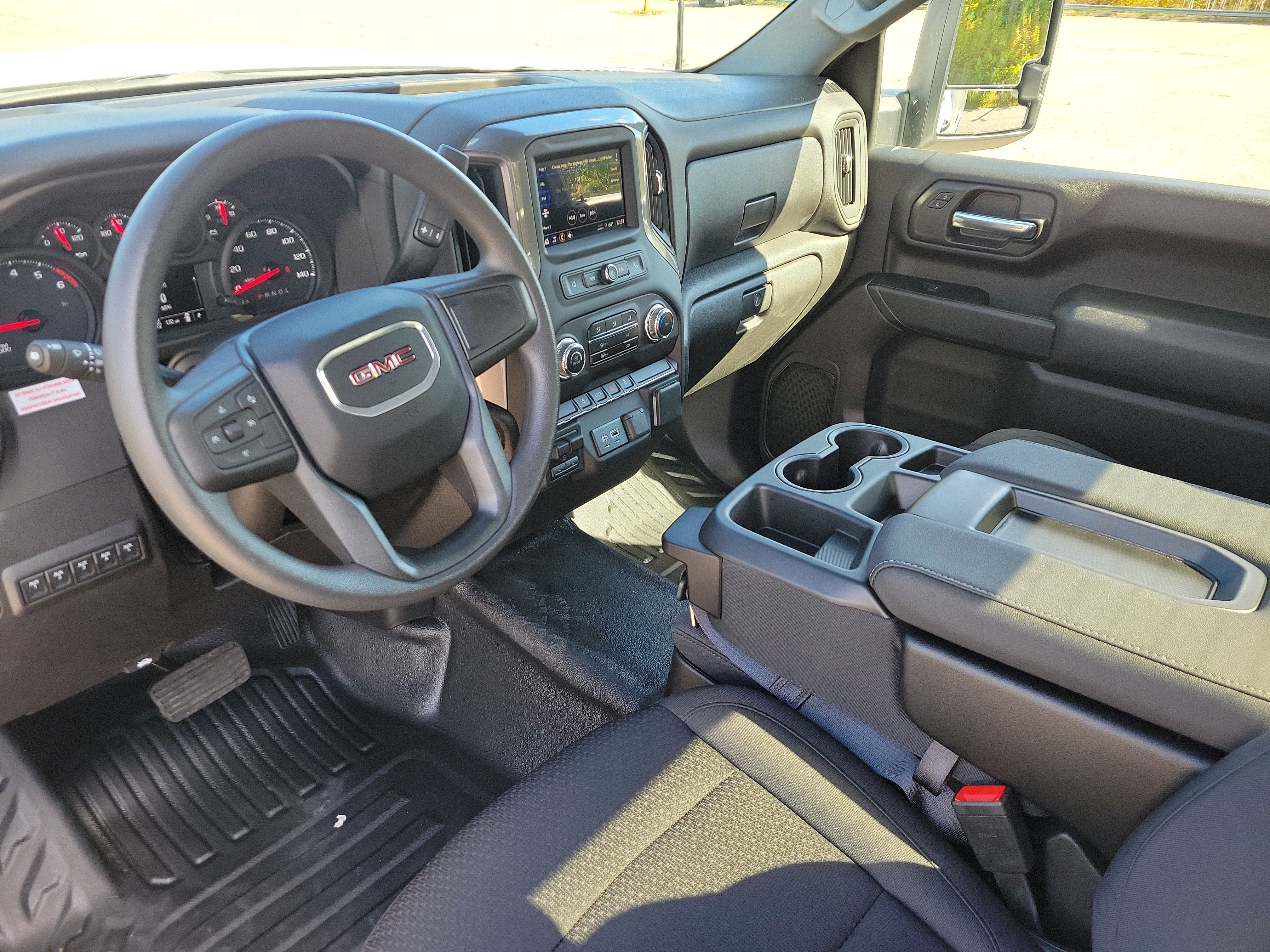 2025 GMC Sierra 3500 HD Pro