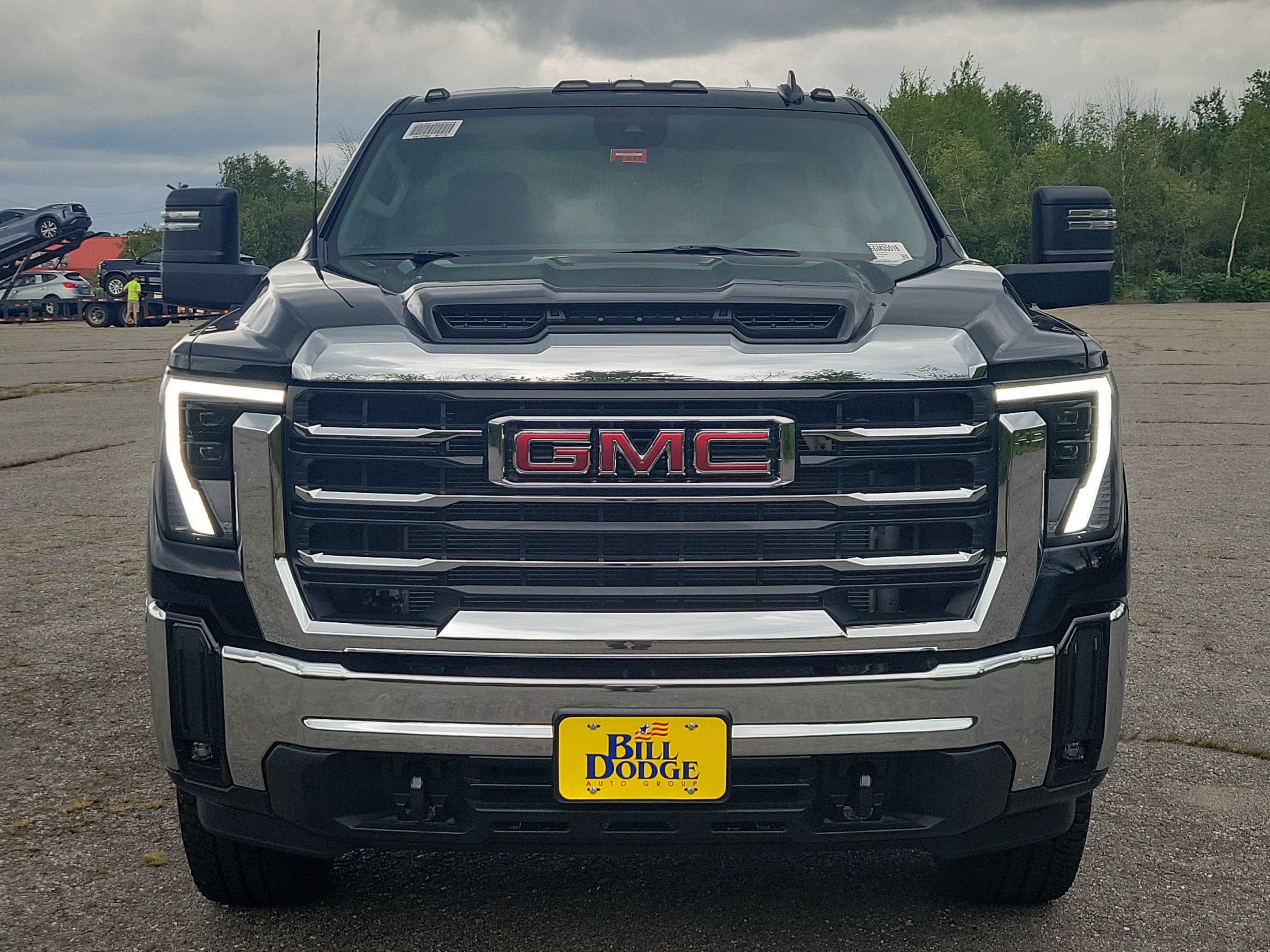 2026 GMC Sierra 3500 HD SLE