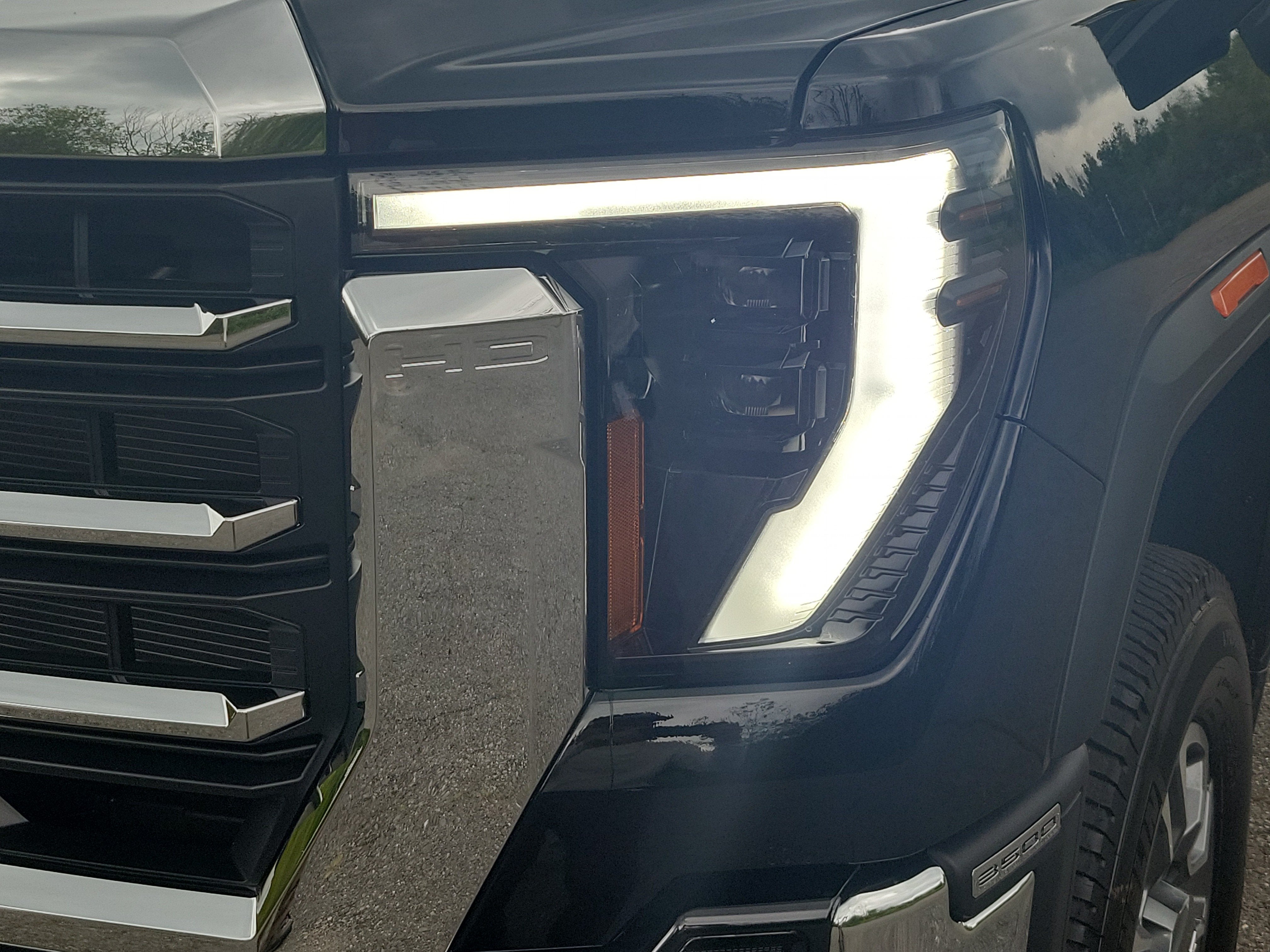 2026 GMC Sierra 3500 HD SLE