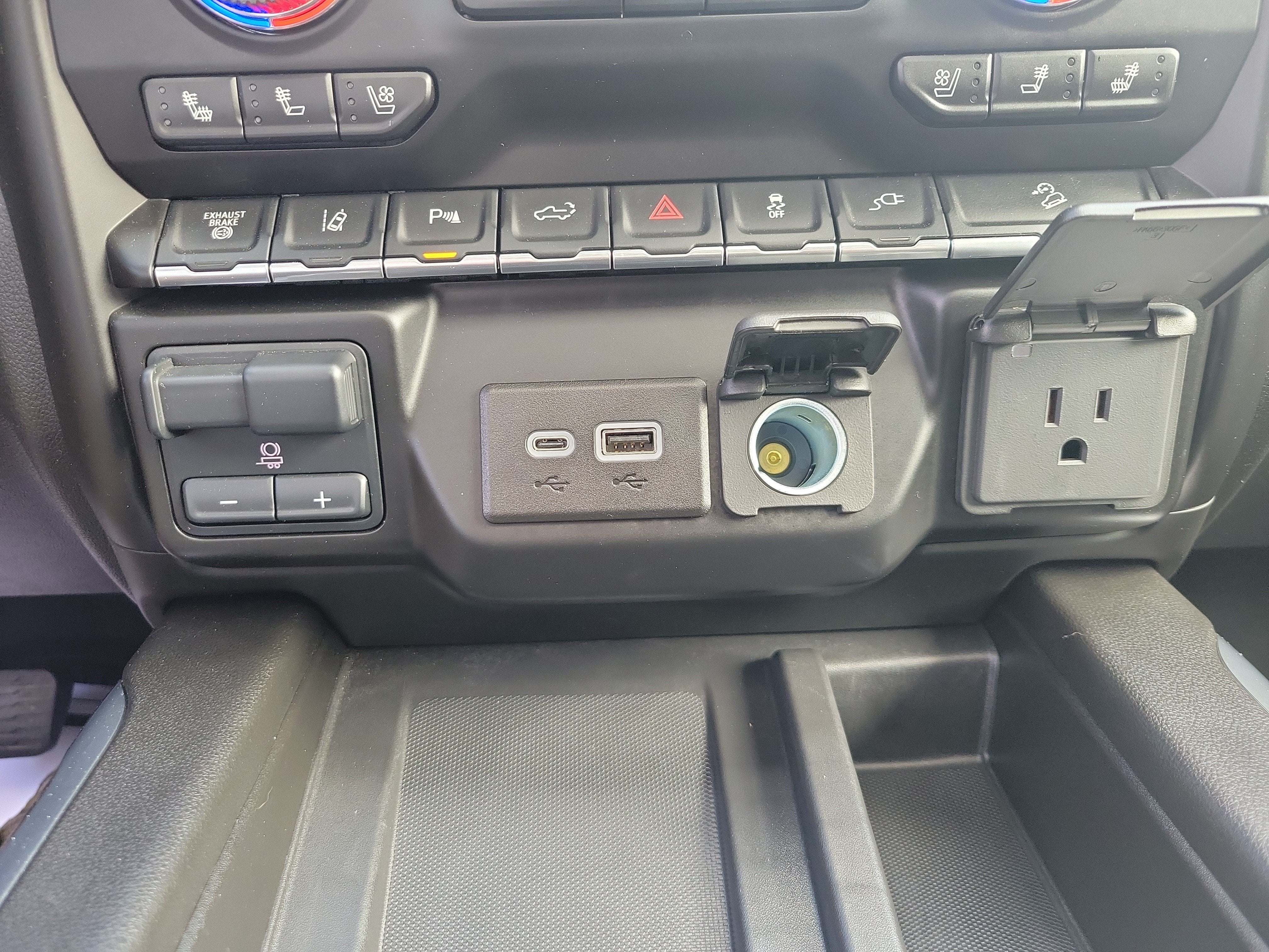 2023 GMC Sierra 2500 HD Denali