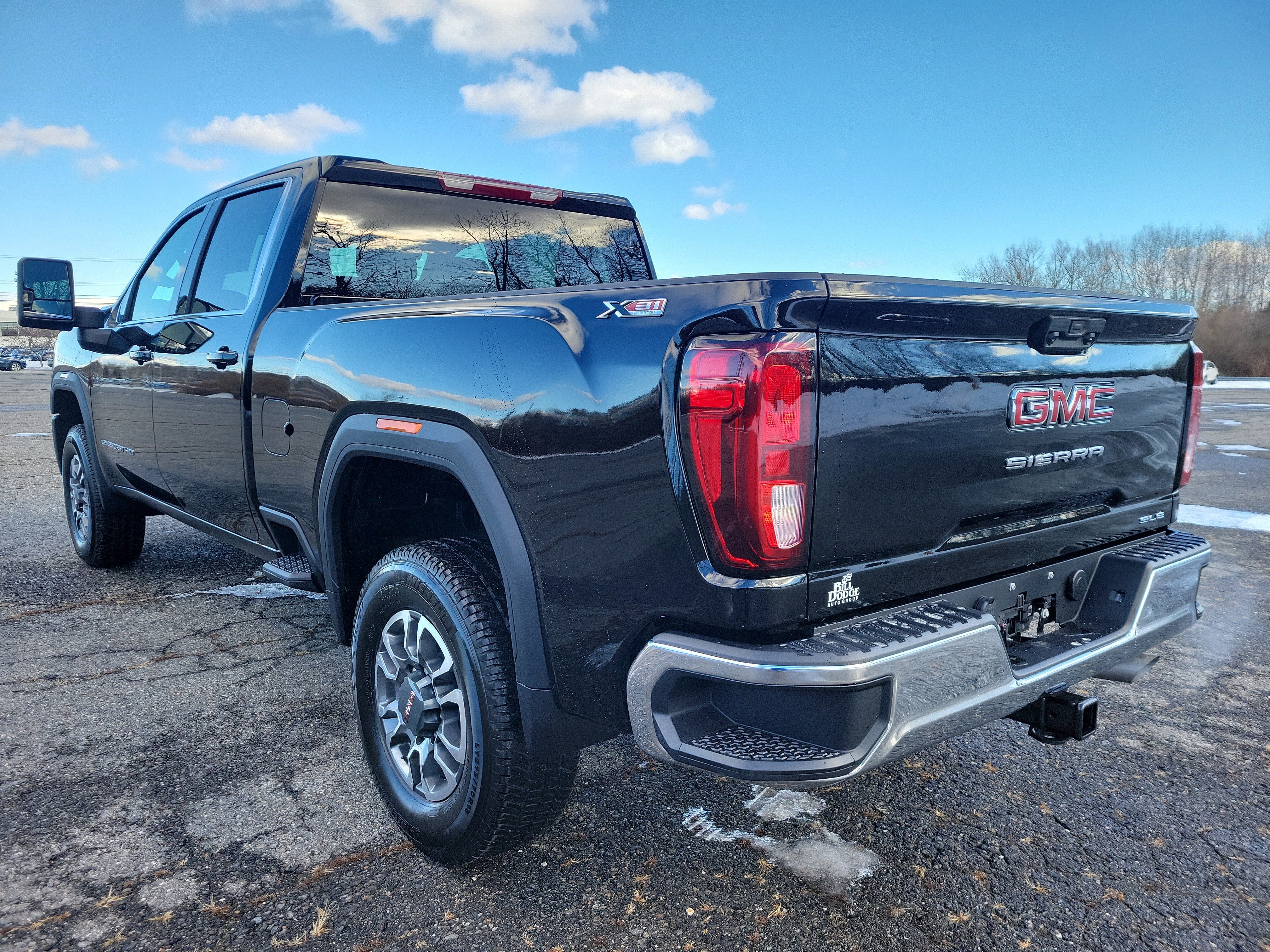 2026 GMC Sierra 2500 HD SLE