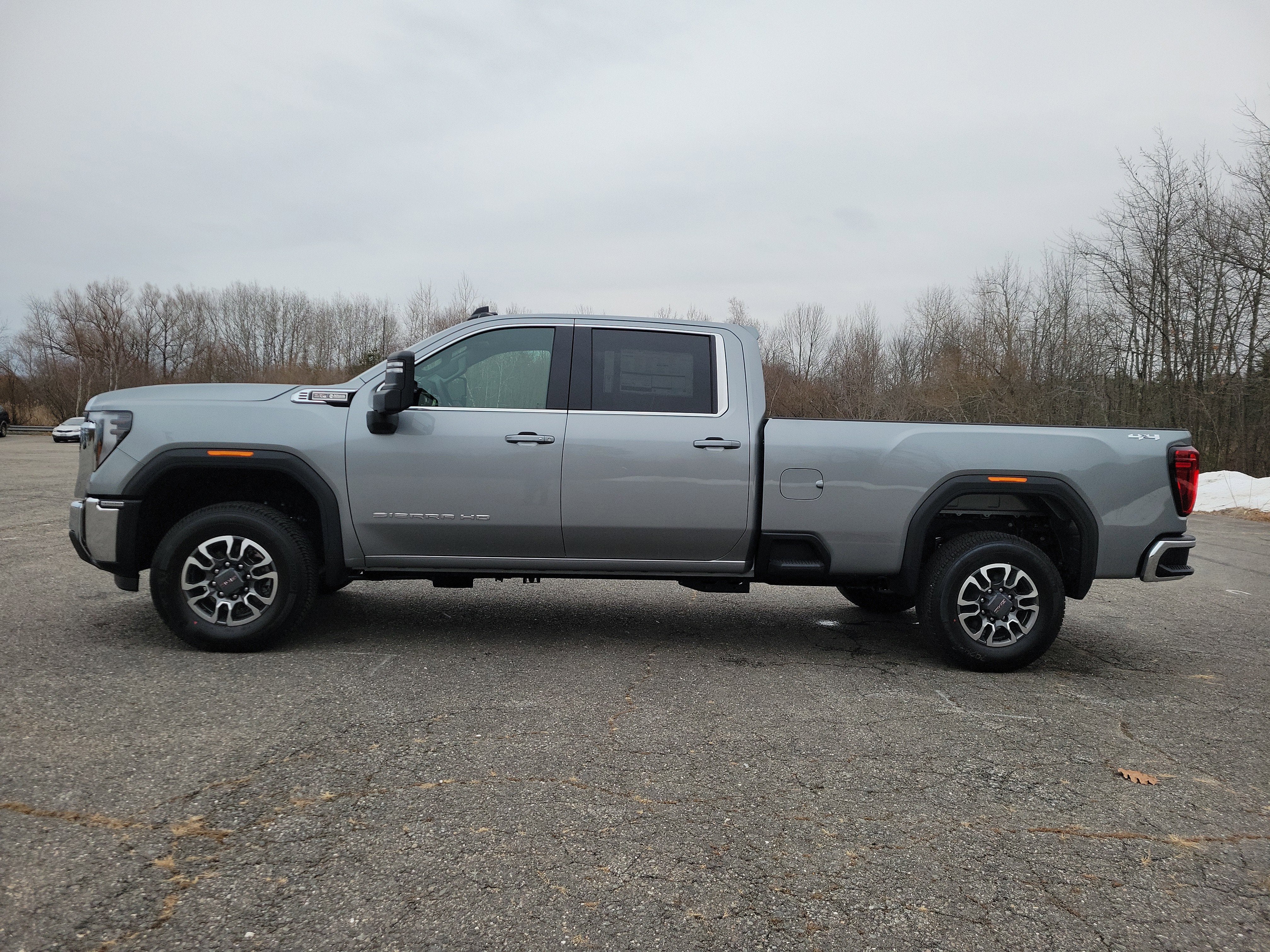 2026 GMC Sierra 3500 HD SLE