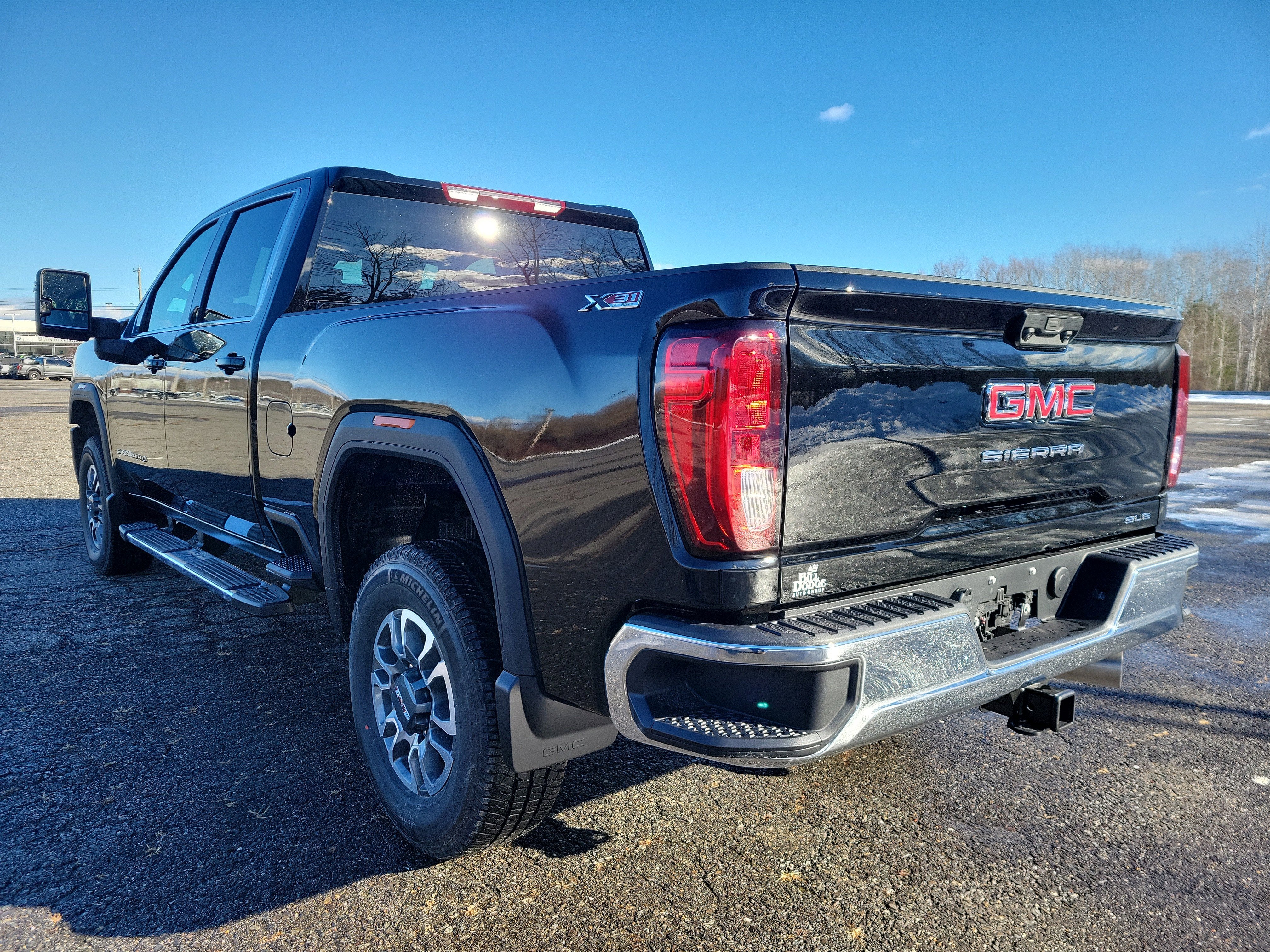 2026 GMC Sierra 3500 HD SLE