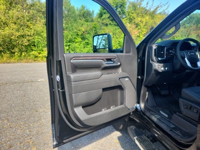 2026 GMC Sierra 3500 HD SLT