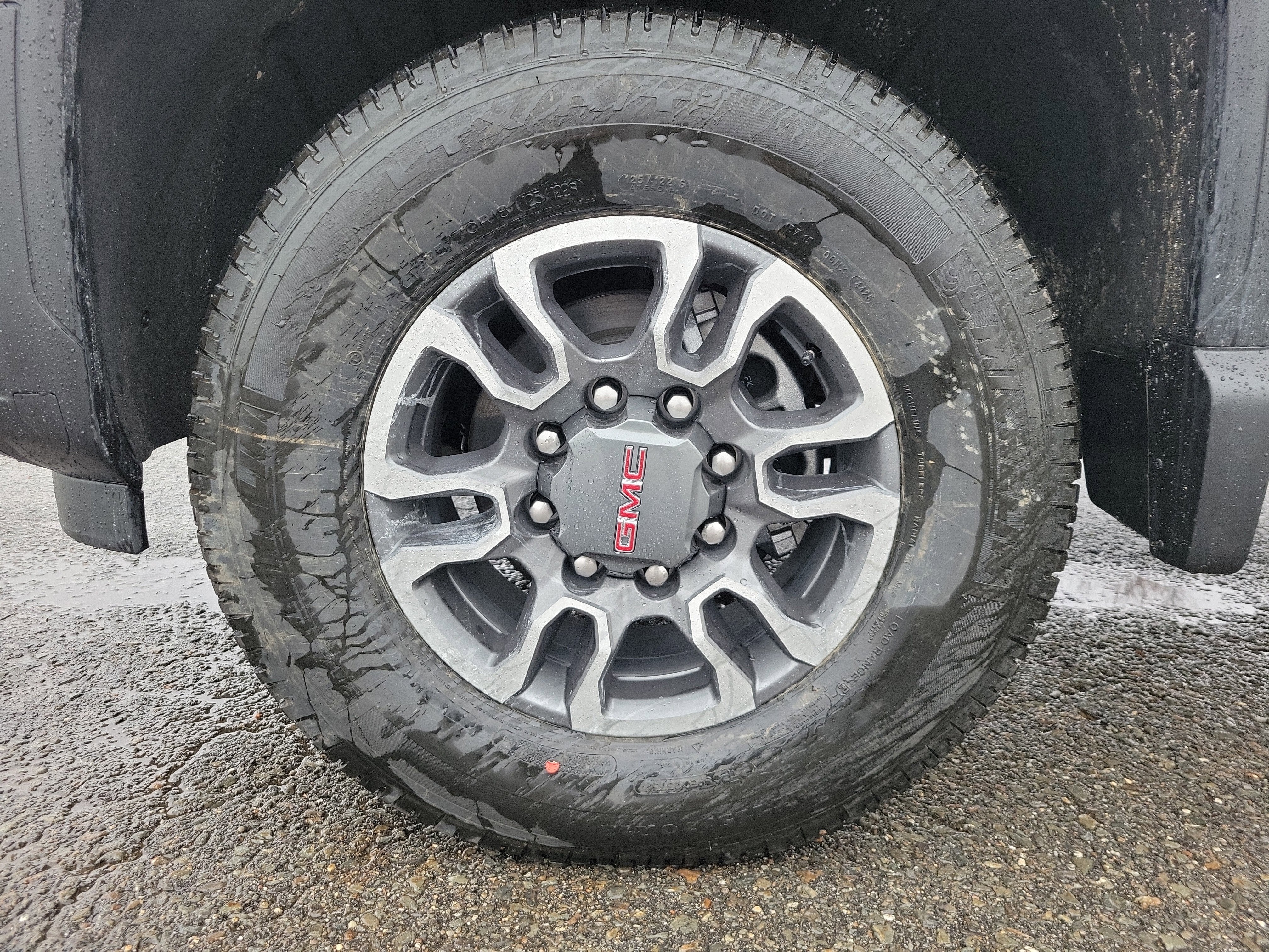 2026 GMC Sierra 2500 HD SLE