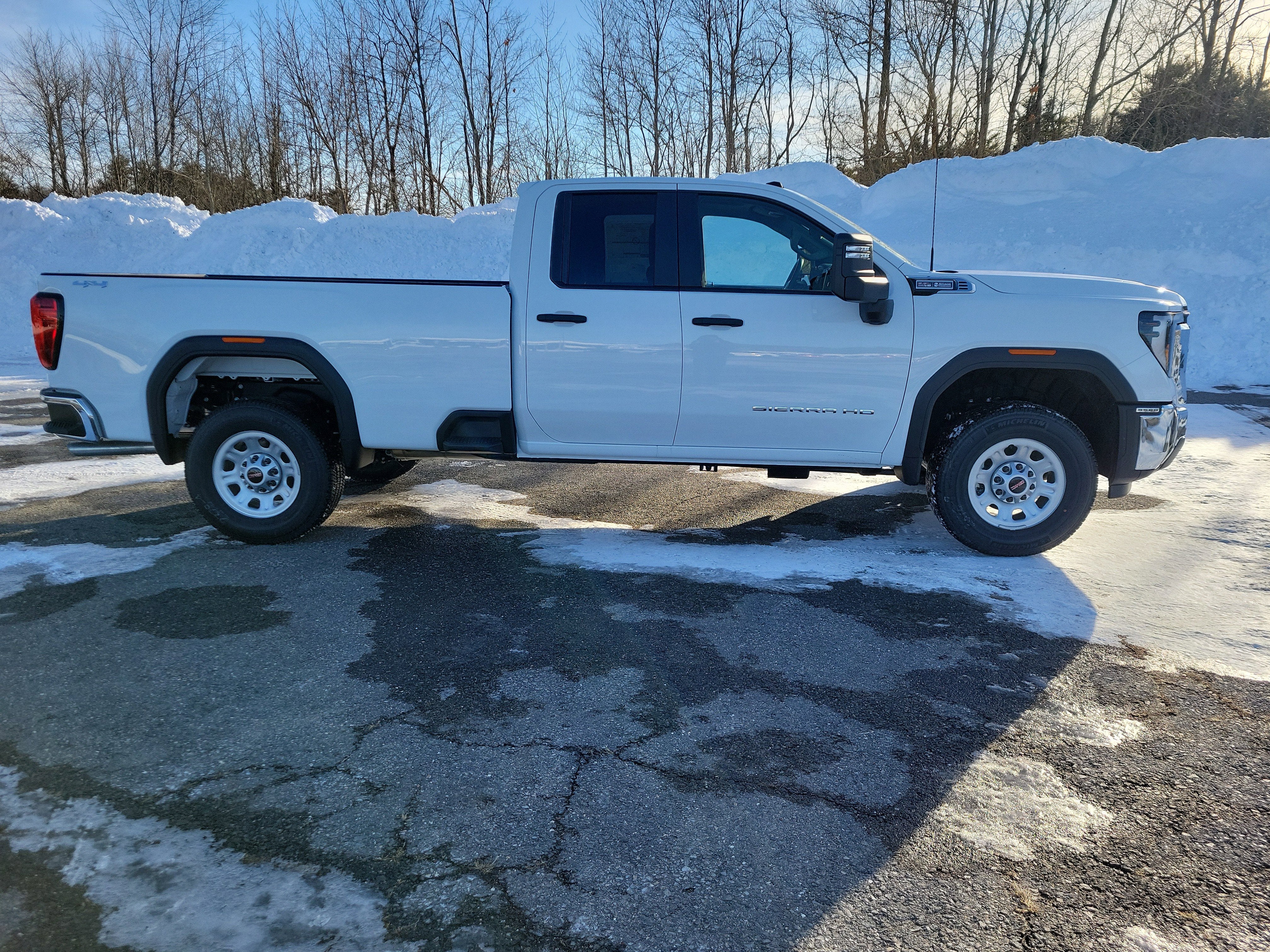 2026 GMC Sierra 3500 HD Pro
