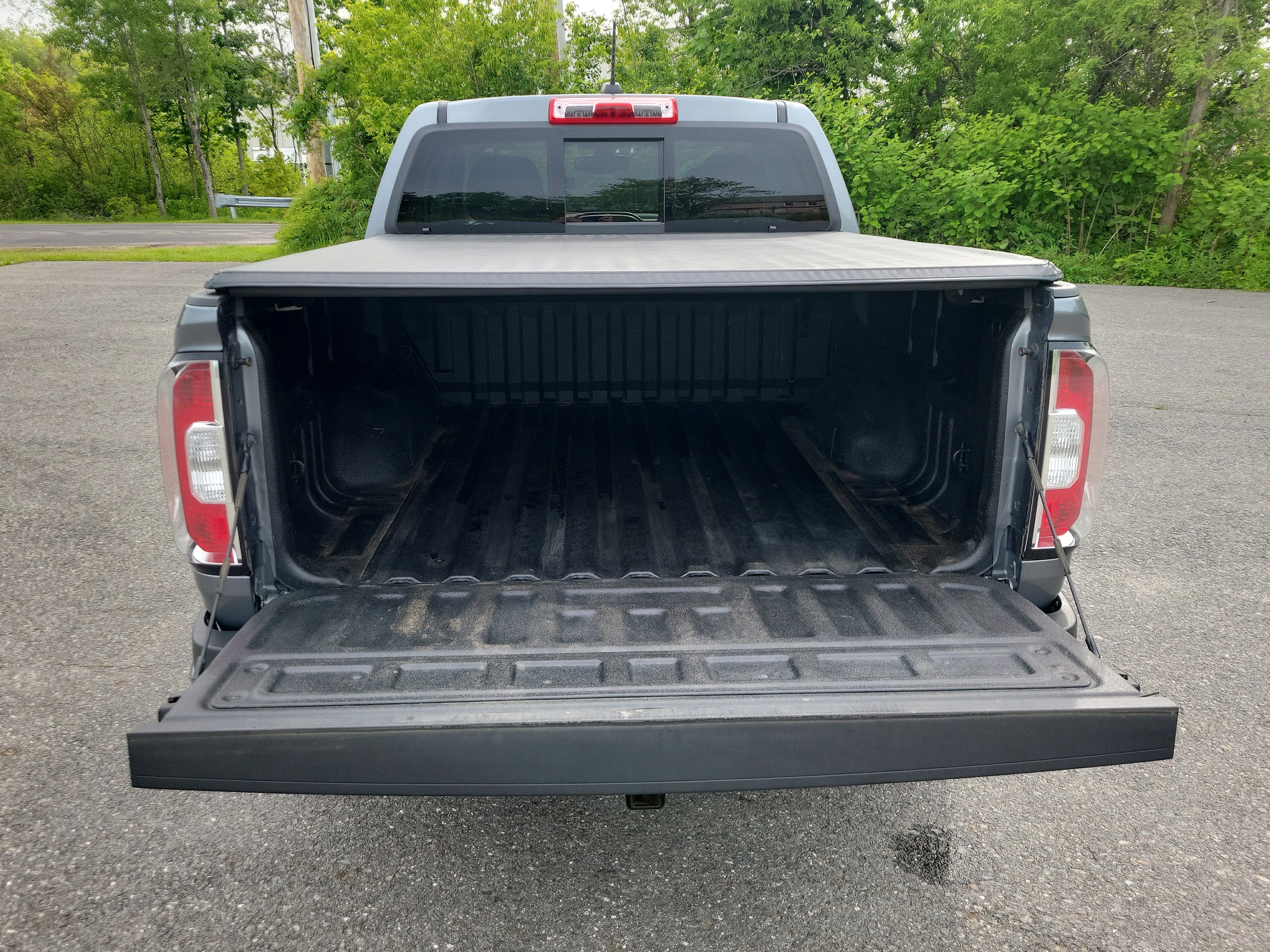 2022 GMC Canyon AT4 - Leather