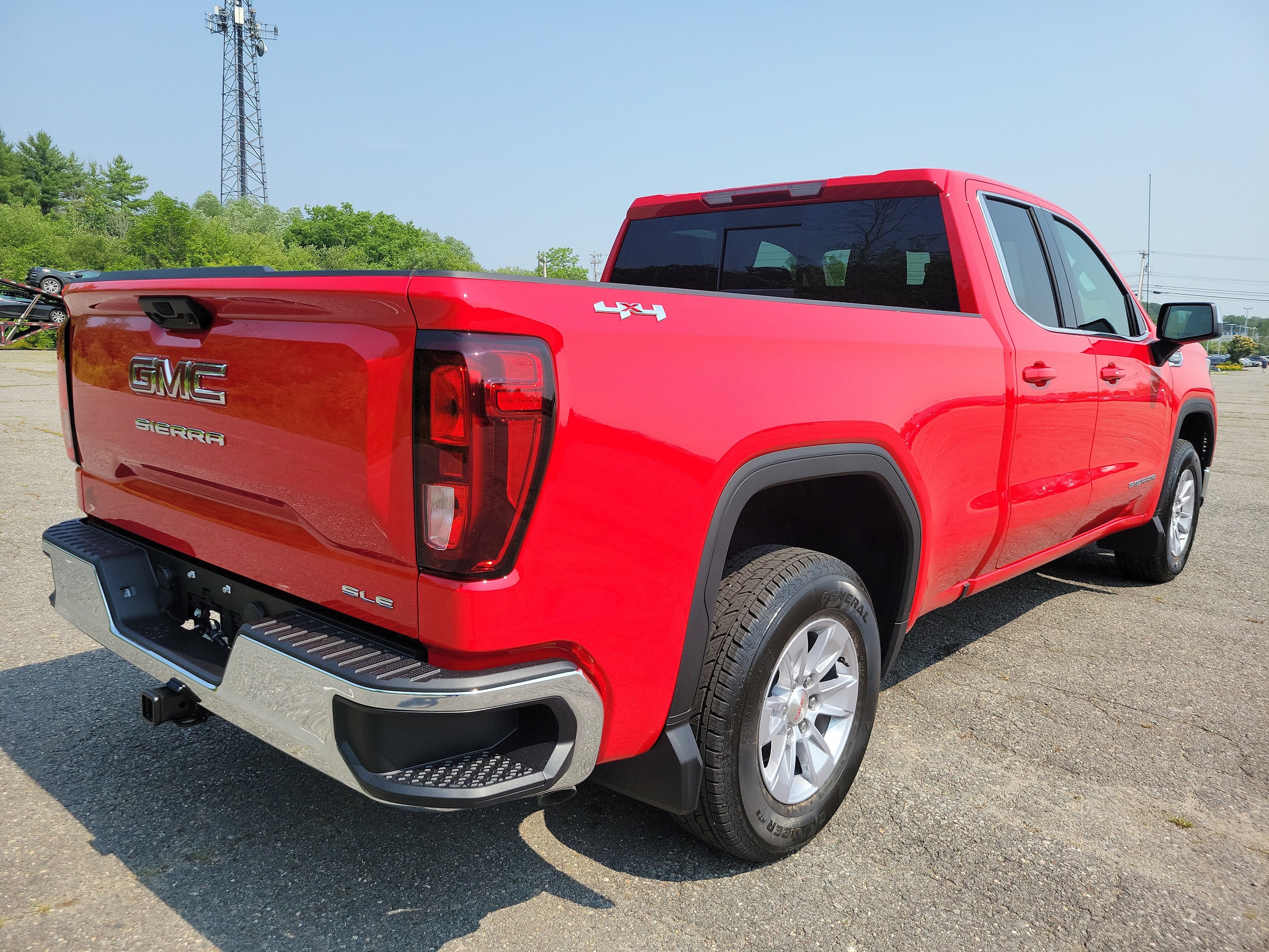 2025 GMC Sierra 1500 SLE