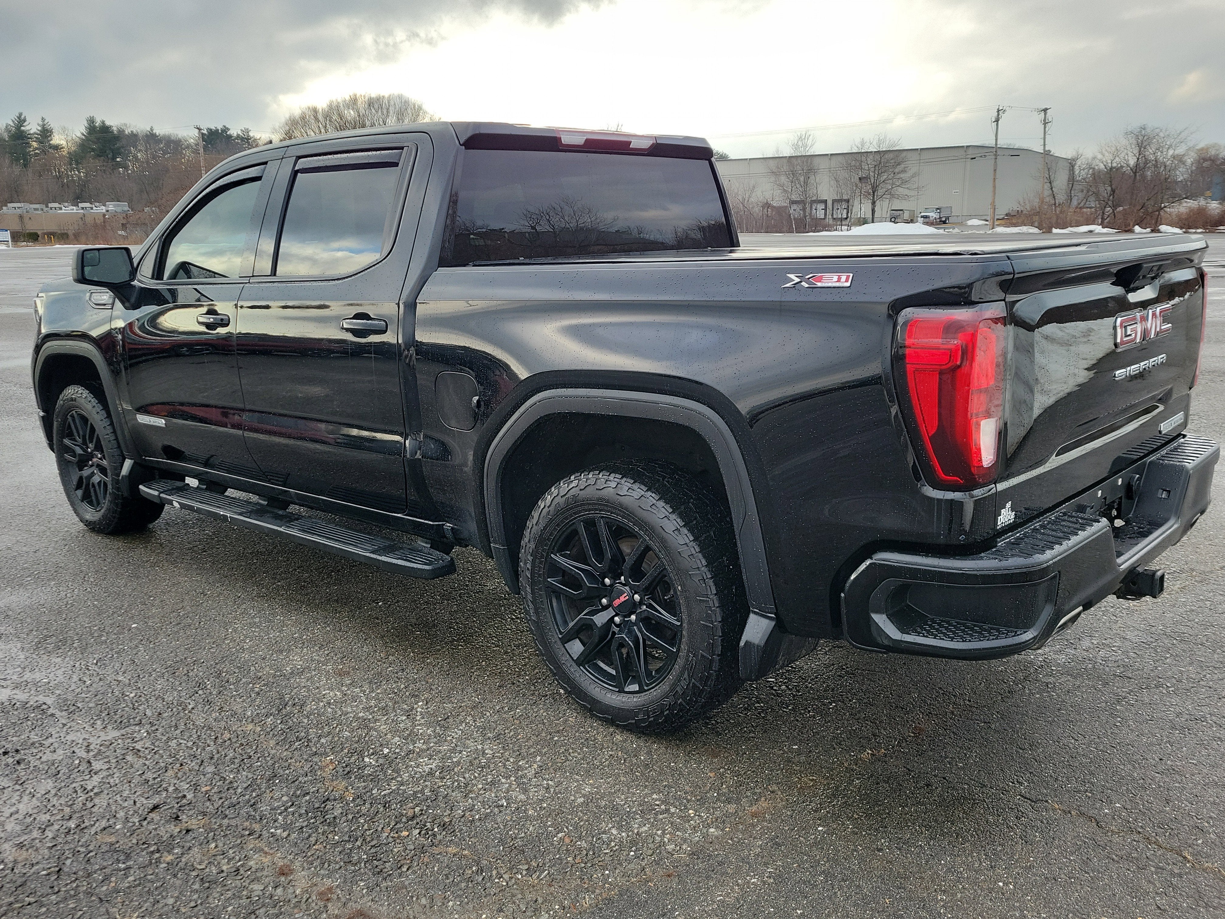 2023 GMC Sierra 1500 Elevation