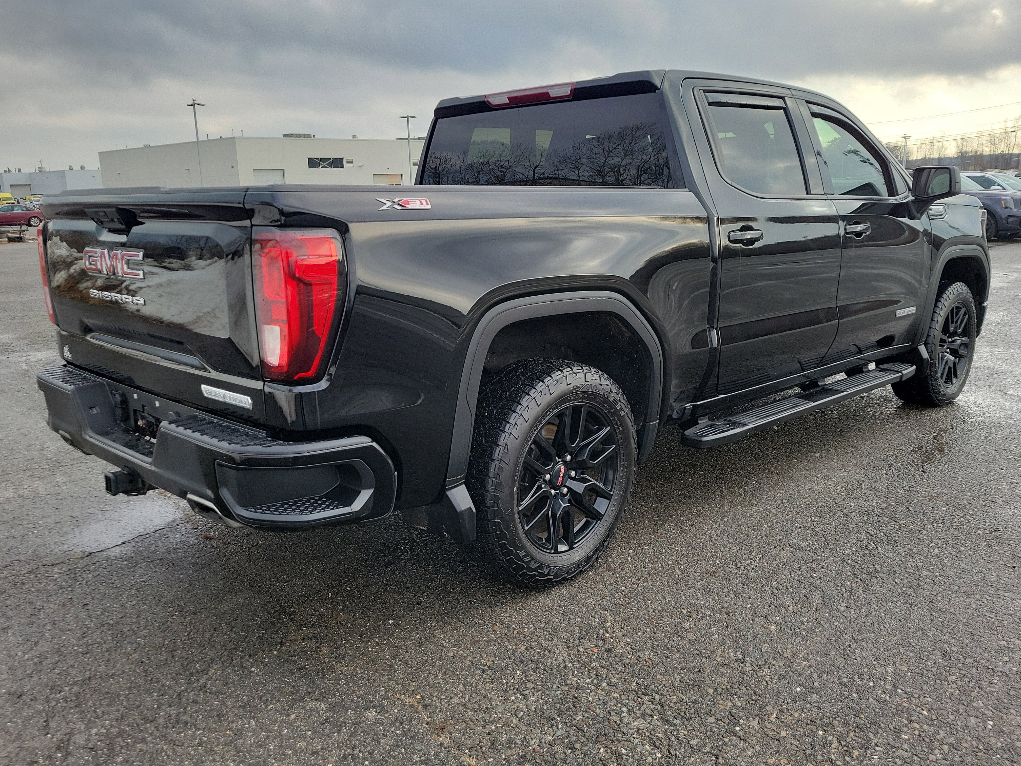2023 GMC Sierra 1500 Elevation