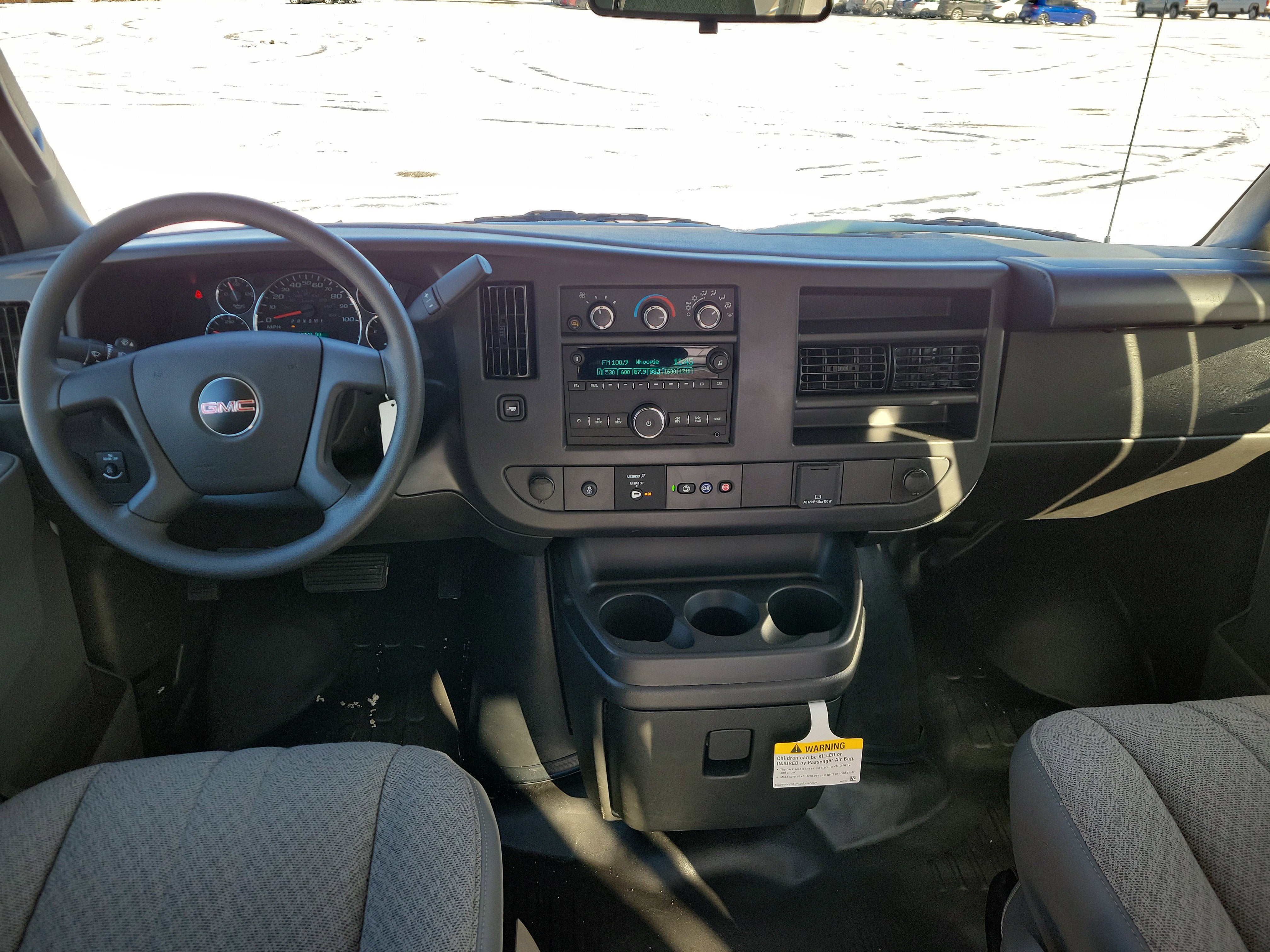 2025 GMC Savana Cargo 2500 Work Van