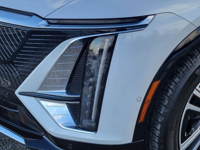 2025 Cadillac LYRIQ Luxury 1