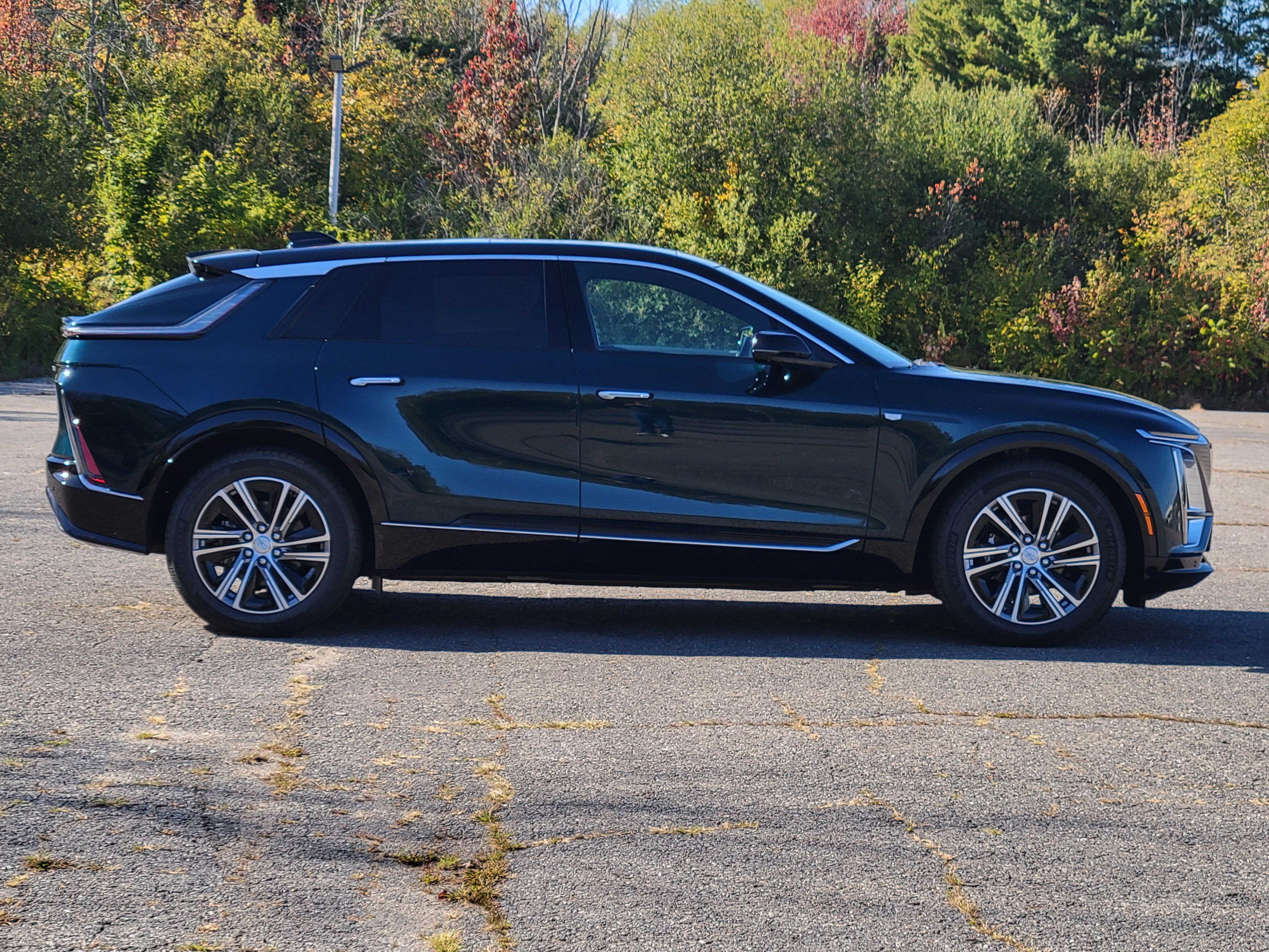 2026 Cadillac LYRIQ Premium Luxury