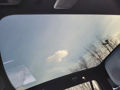 2025 Cadillac ESCALADE IQ Luxury 2