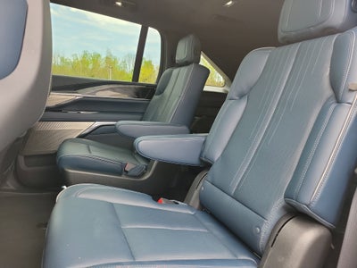 2025 Cadillac ESCALADE IQ Sport 2