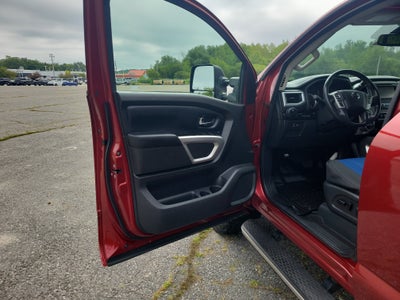 2018 Nissan TITAN XD SV Gas