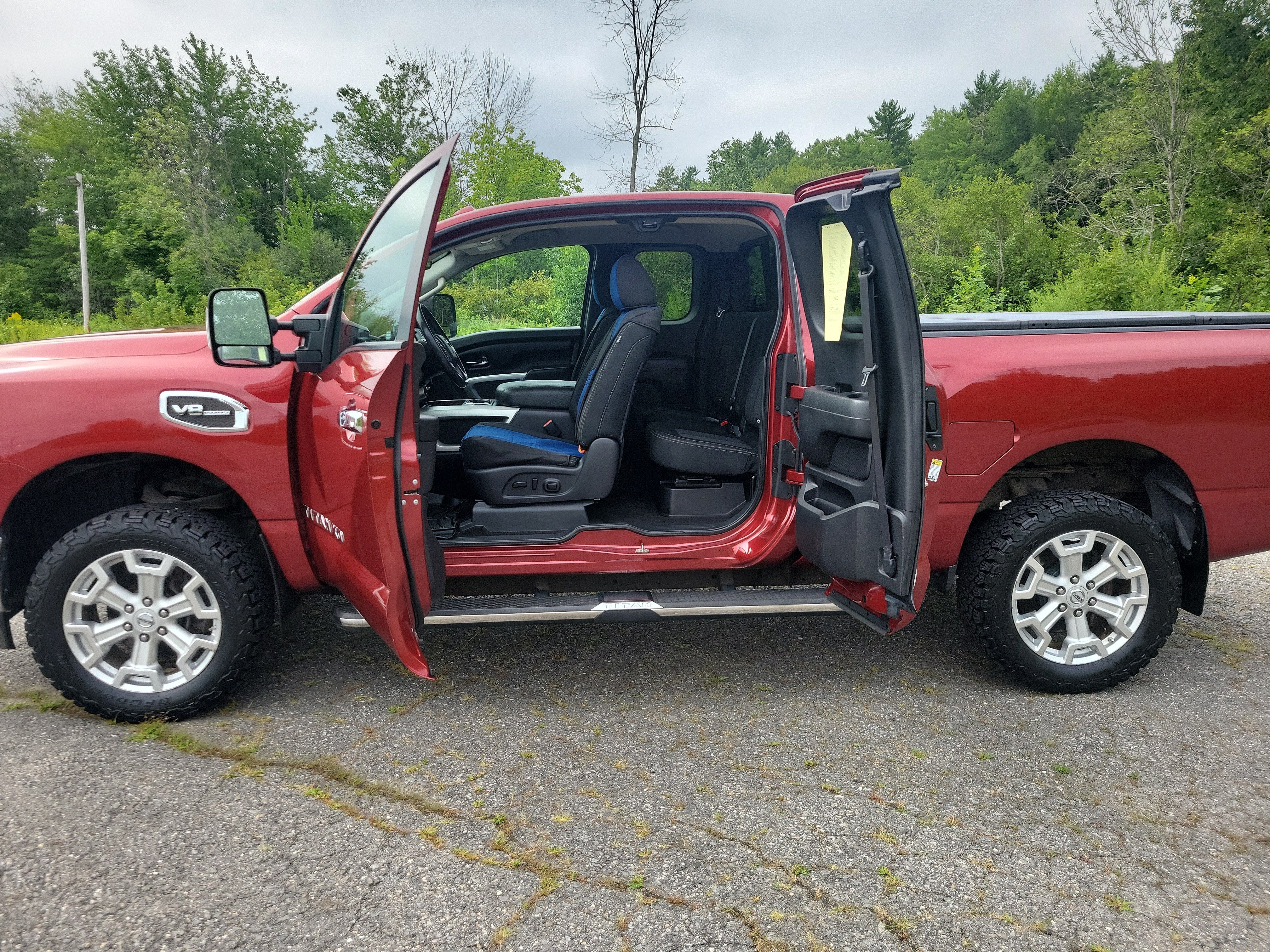 2018 Nissan TITAN XD SV Gas