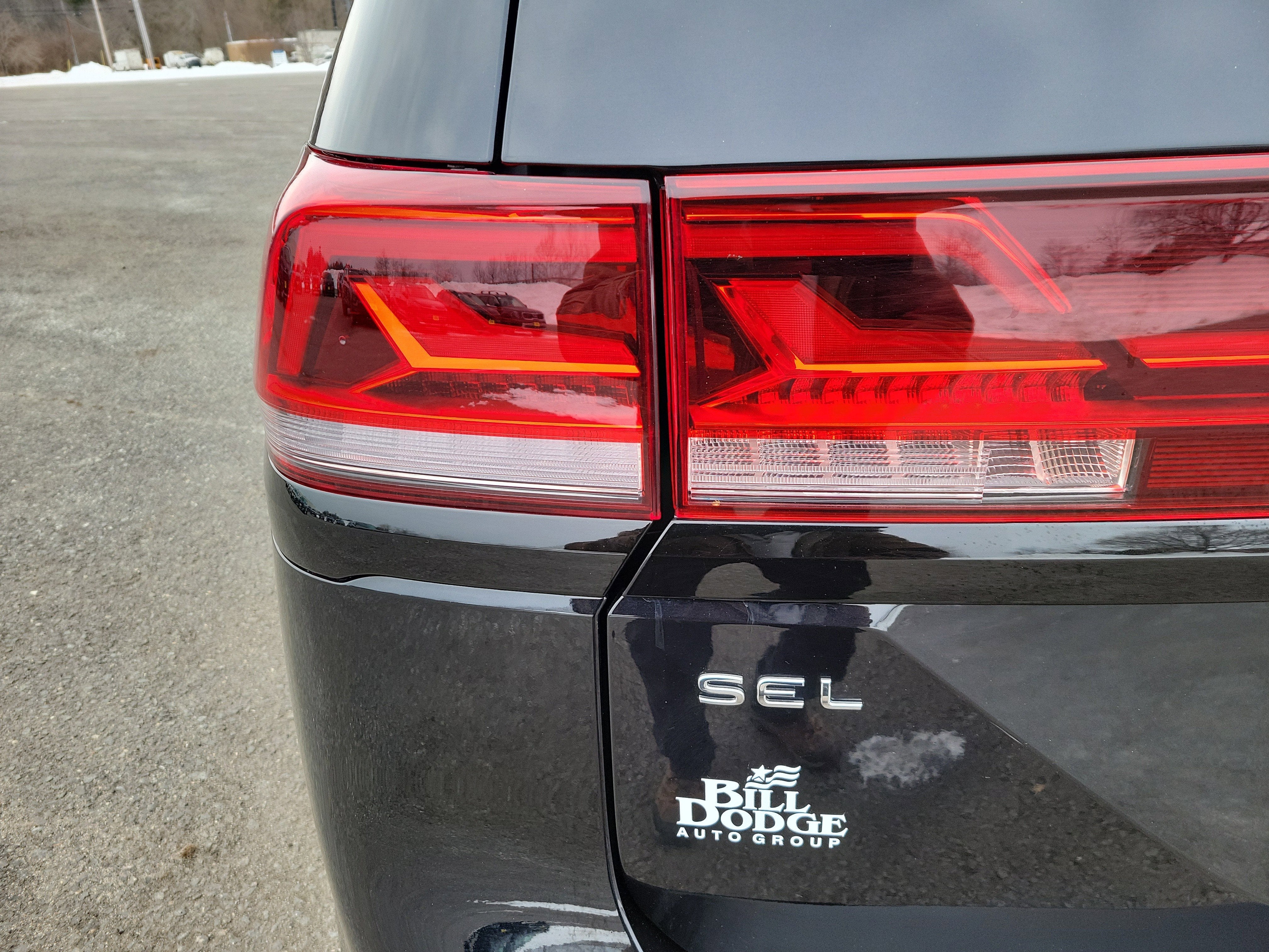 2024 Volkswagen Atlas 2.0T Peak Edition SEL