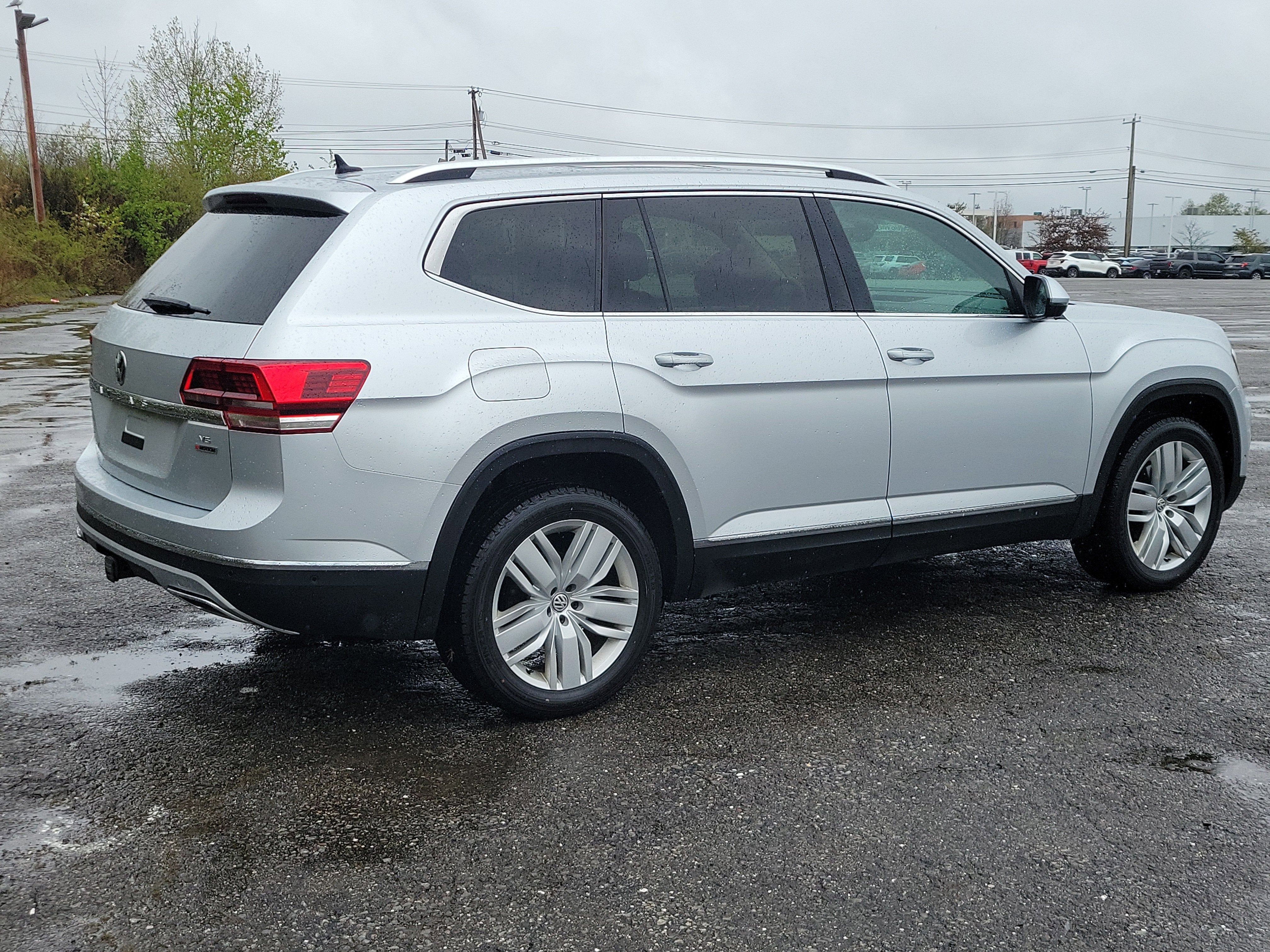 2018 Volkswagen Atlas 3.6L V6 SEL Premium