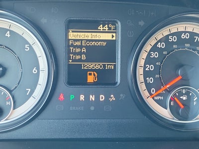 2017 RAM 1500 Express Crew Cab 4x4 5'7" Box