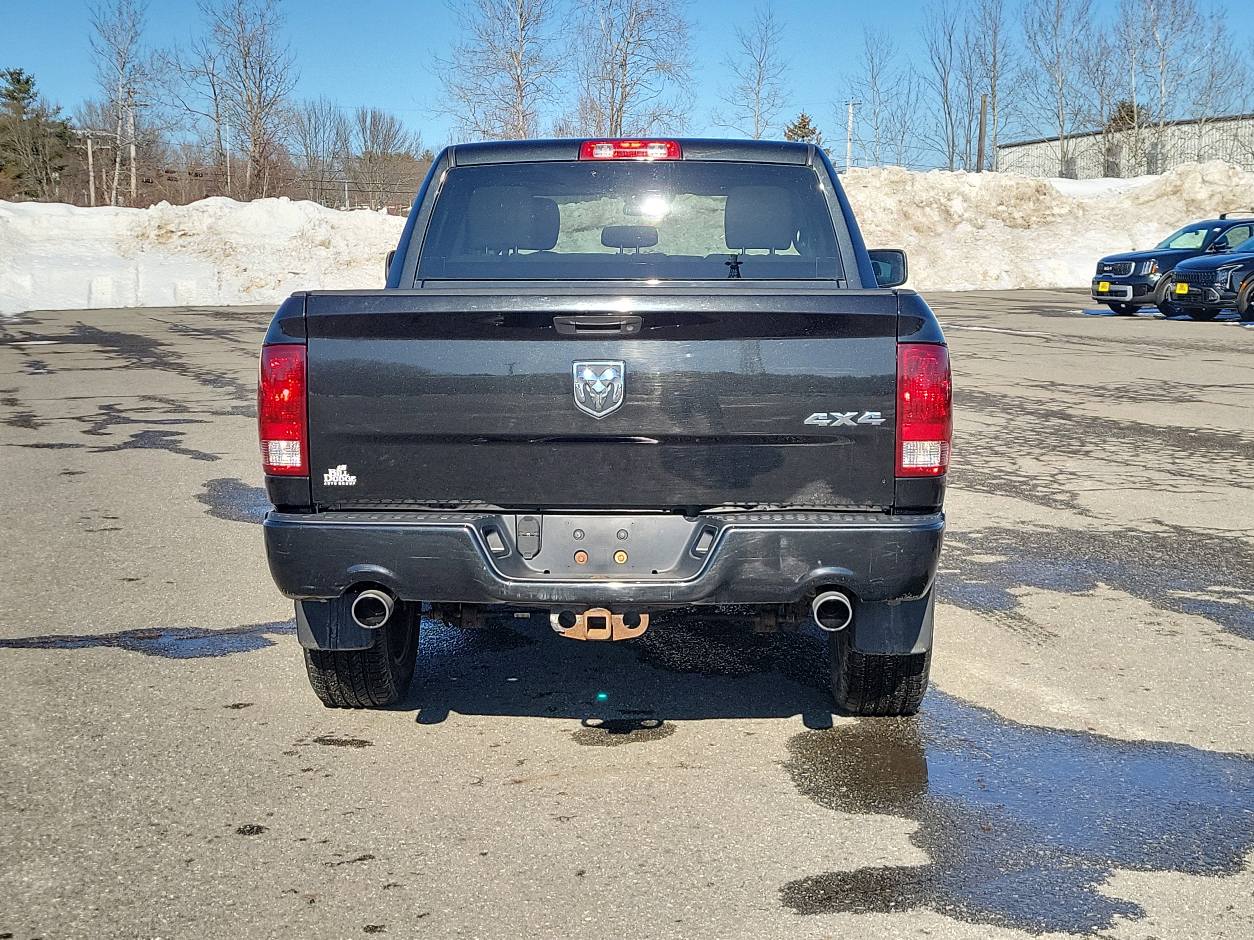 2017 RAM 1500 Express Crew Cab 4x4 5'7" Box