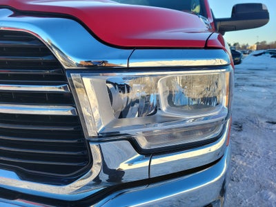 2020 RAM 2500 Tradesman Crew Cab 4X4 6'4" Box