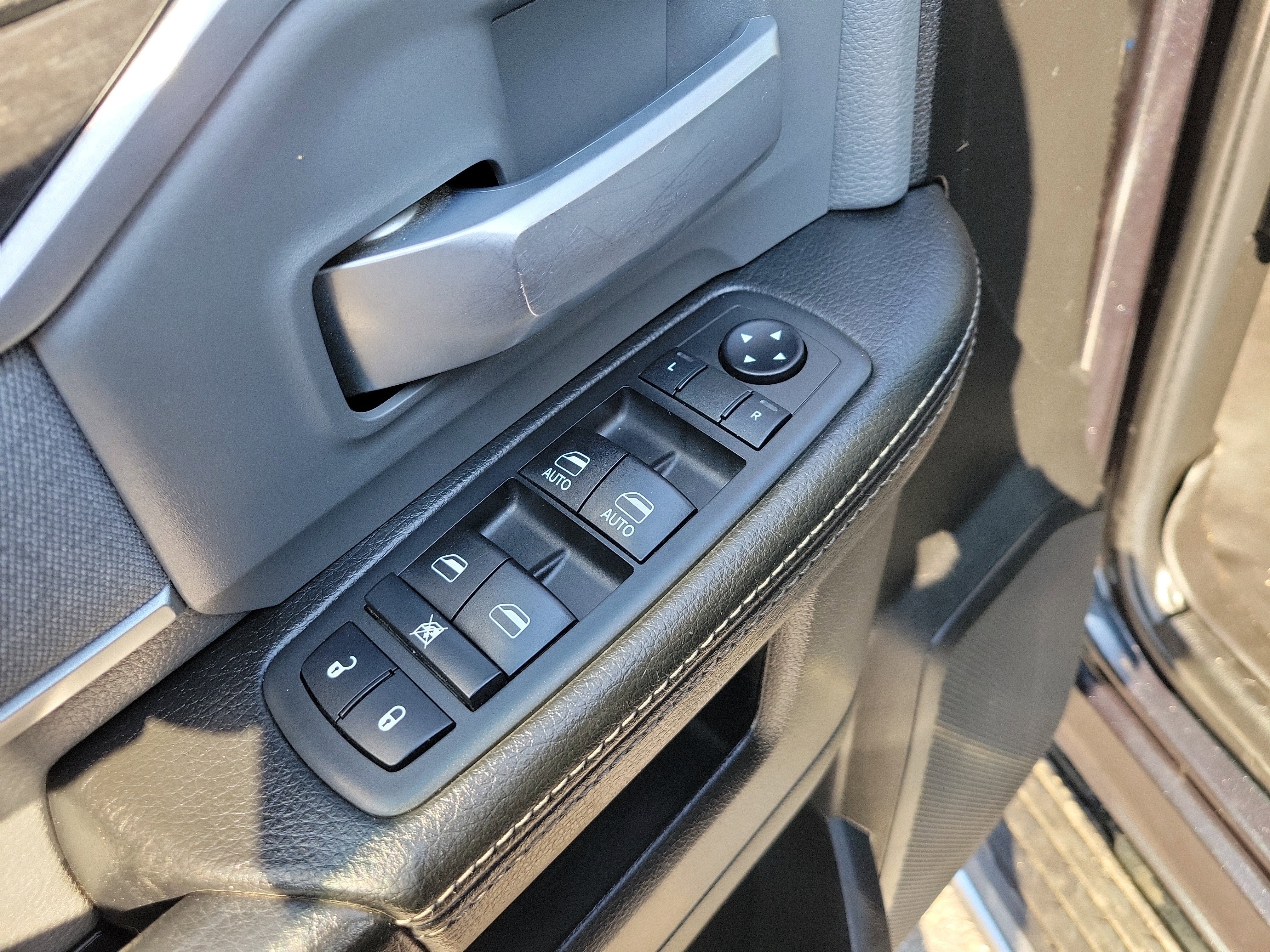 2019 RAM 2500 Big Horn Crew Cab 4x4 6'4" Box