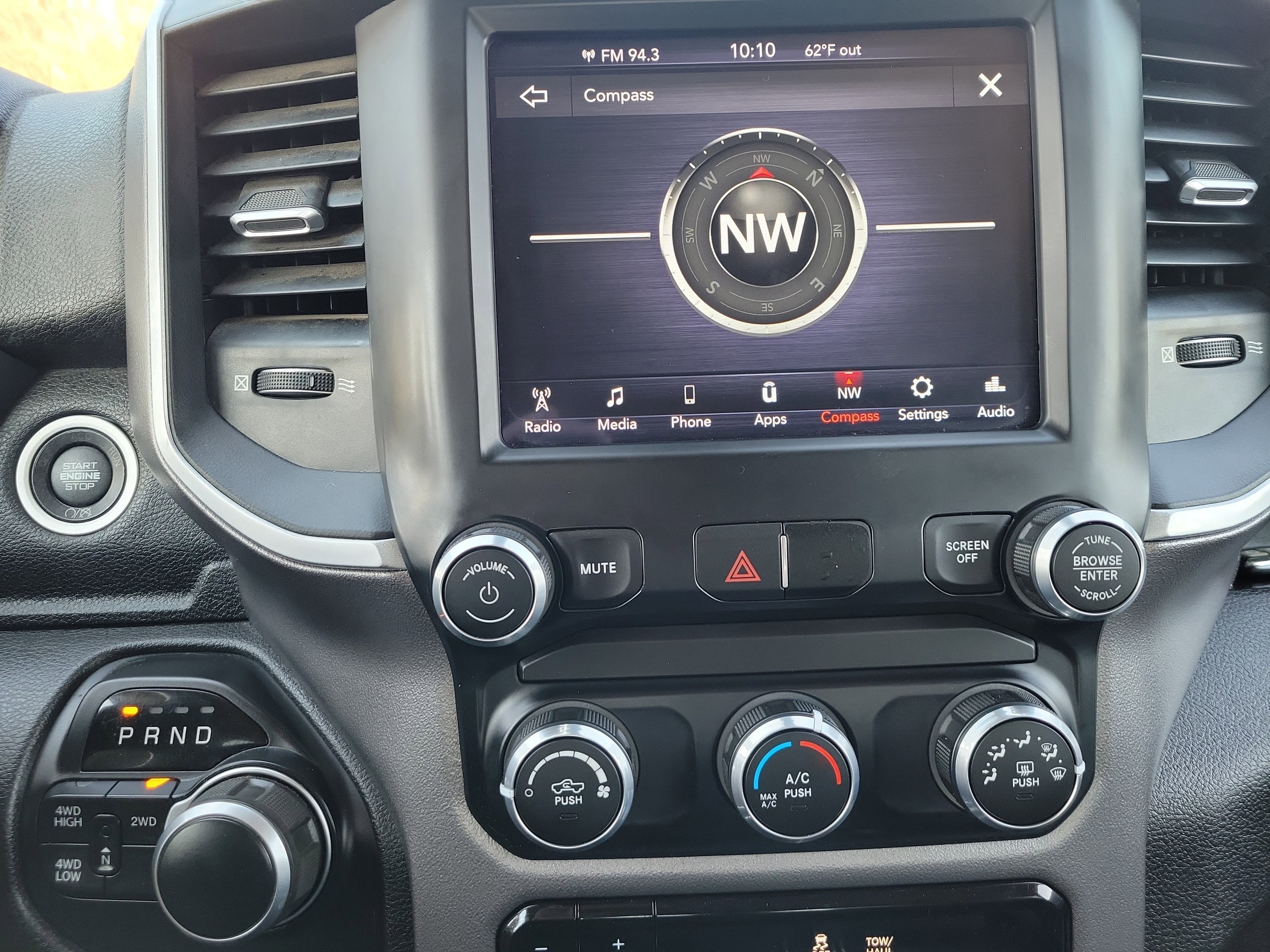 2019 RAM 2500 Big Horn Crew Cab 4x4 6'4" Box