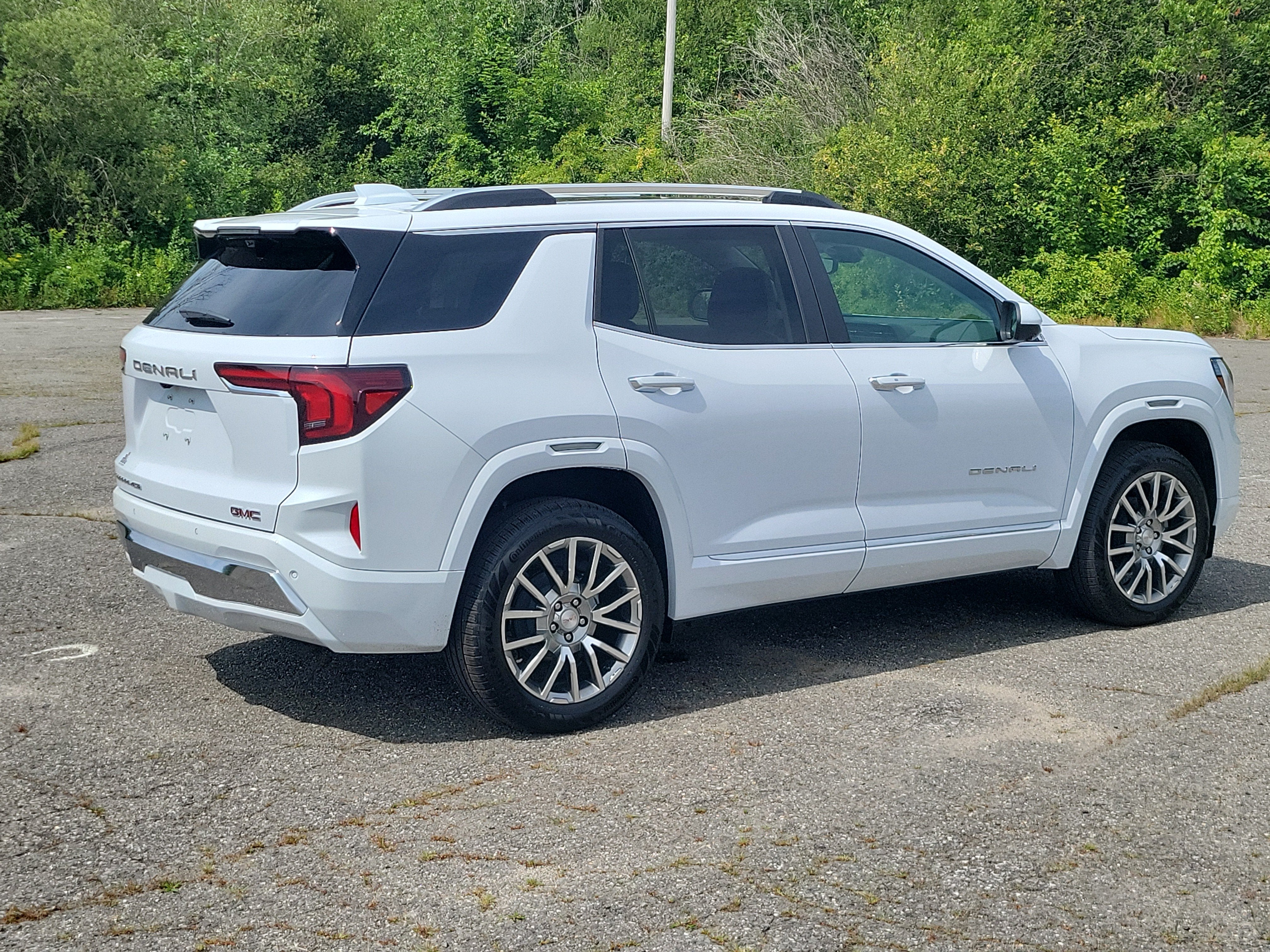 2027 GMC Terrain AWD Elevation