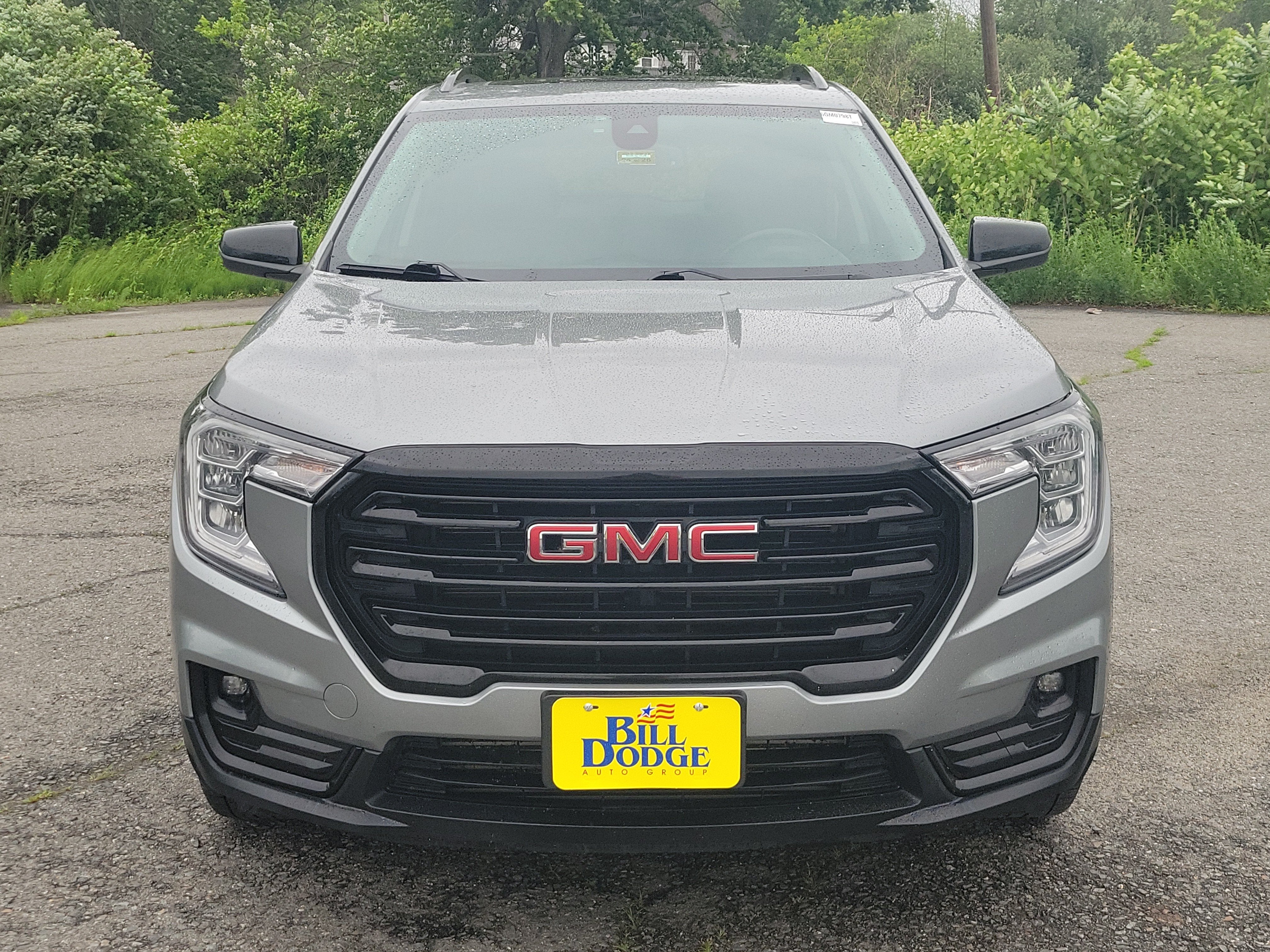 2023 GMC Terrain SLT - Photo 10