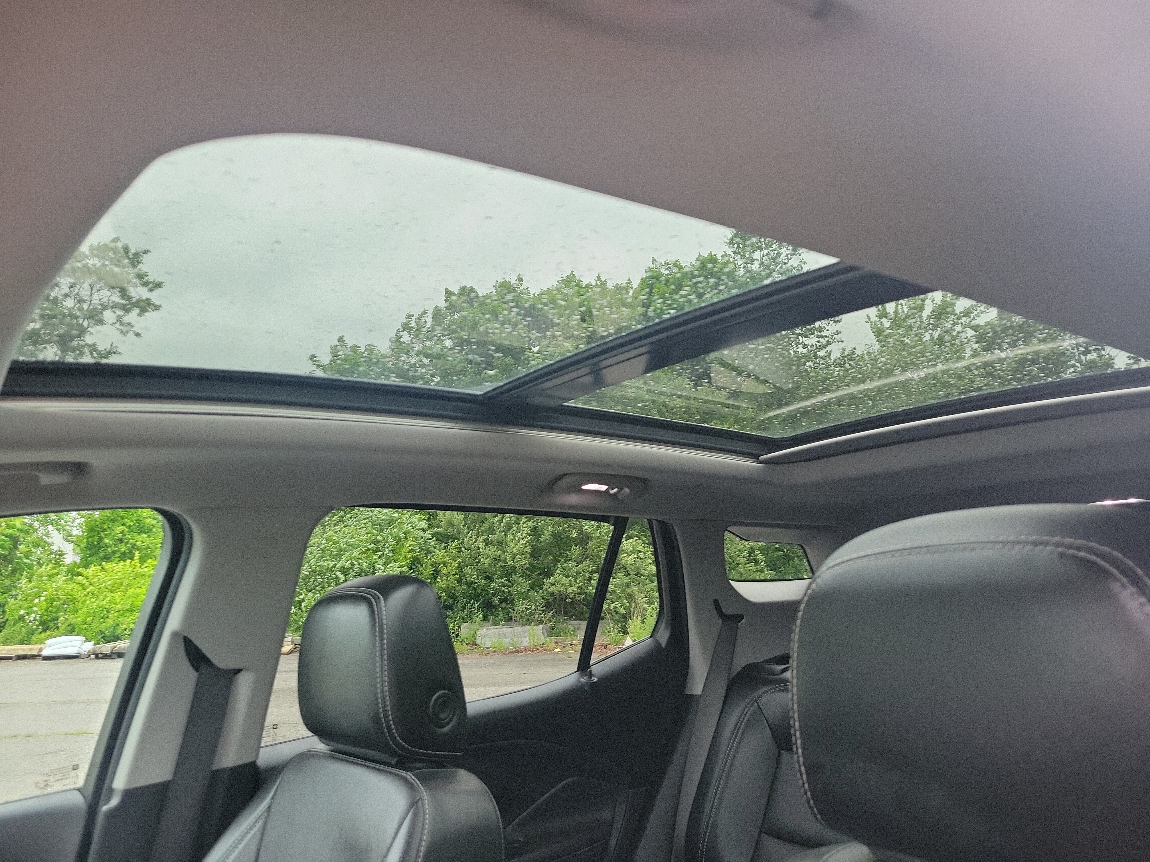 2023 GMC Terrain SLT - Photo 28