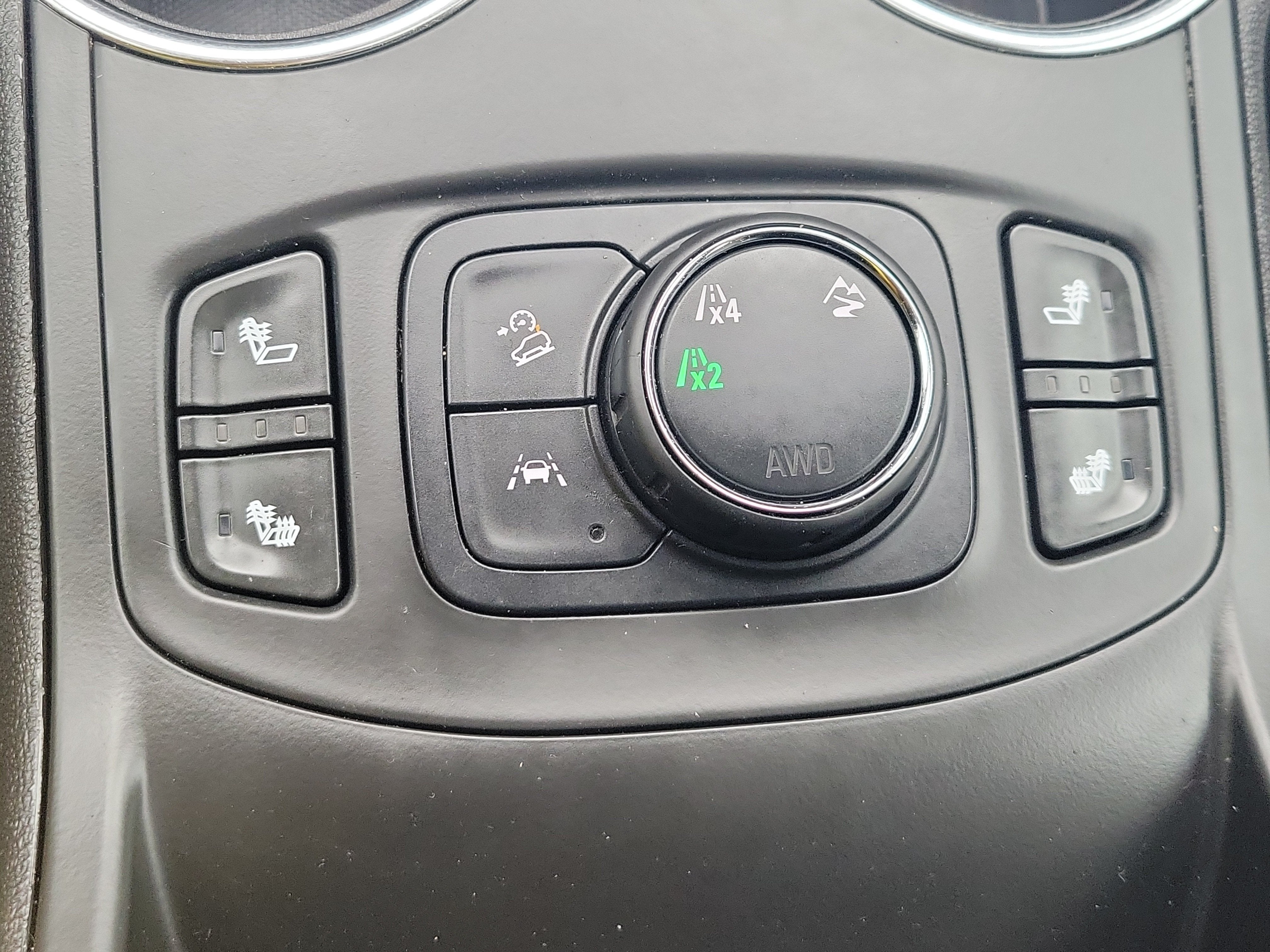 2023 GMC Terrain SLT - Photo 30