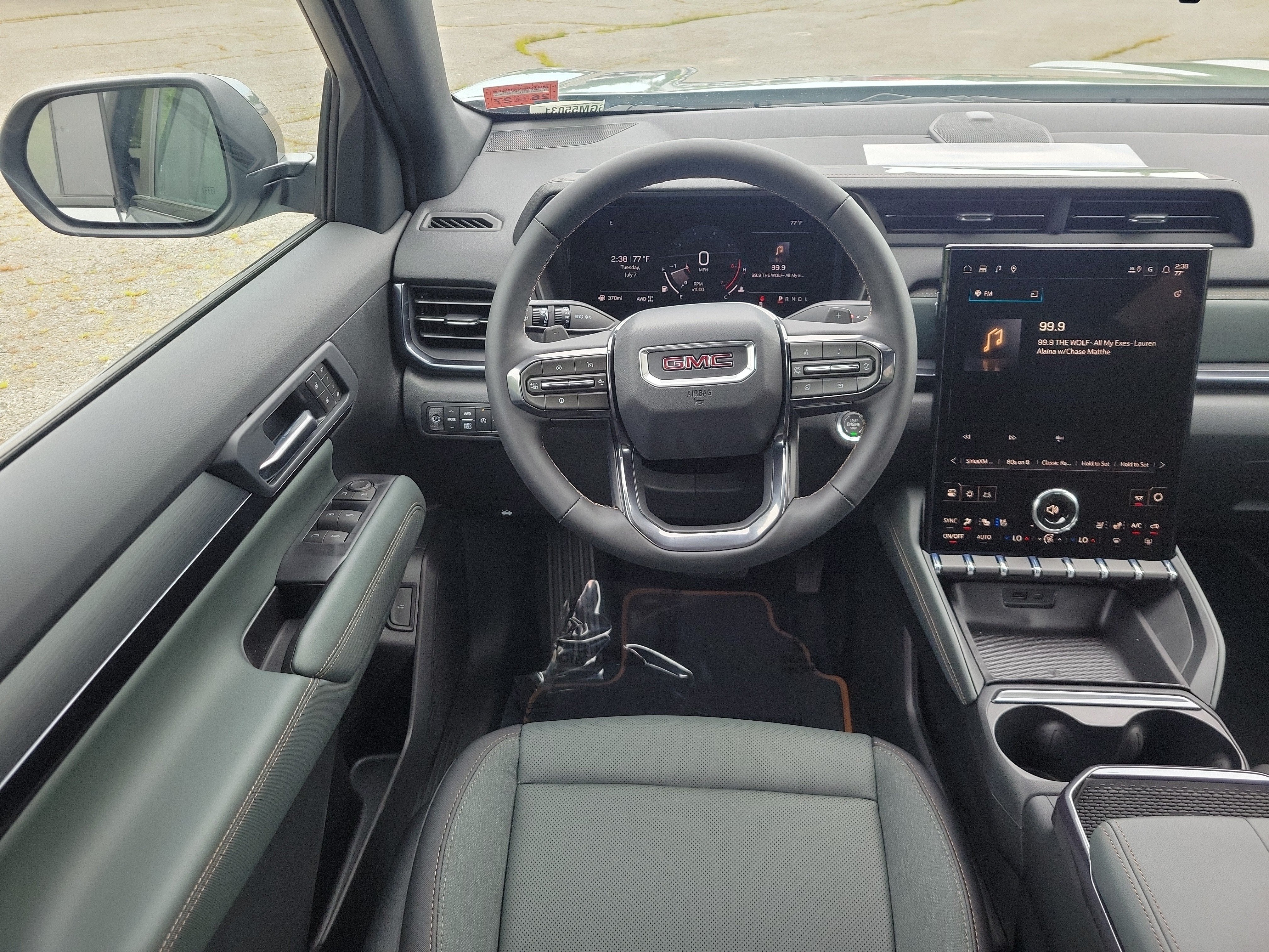 2027 GMC Terrain AWD AT4