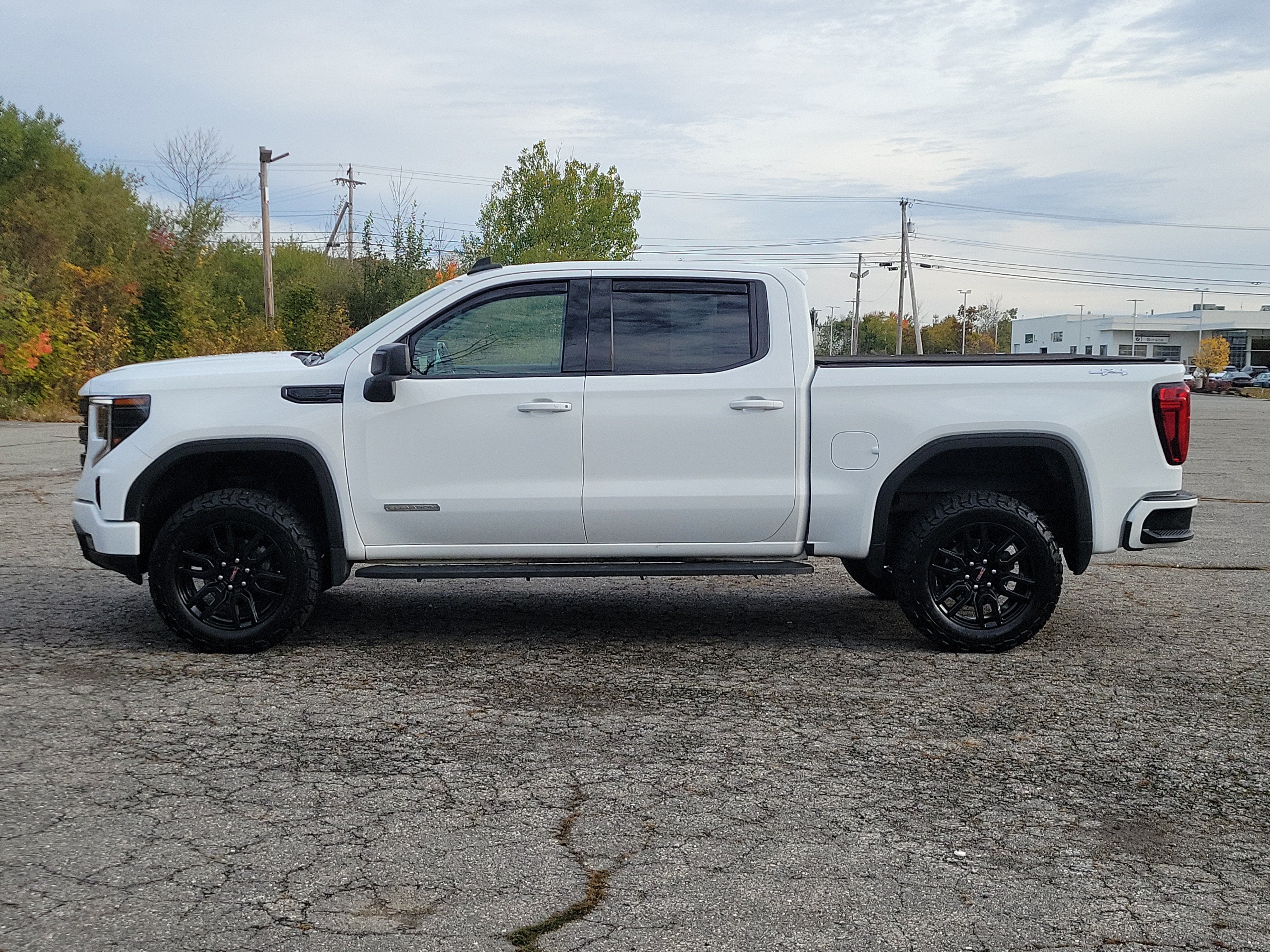 2022 GMC Sierra 1500 Elevation