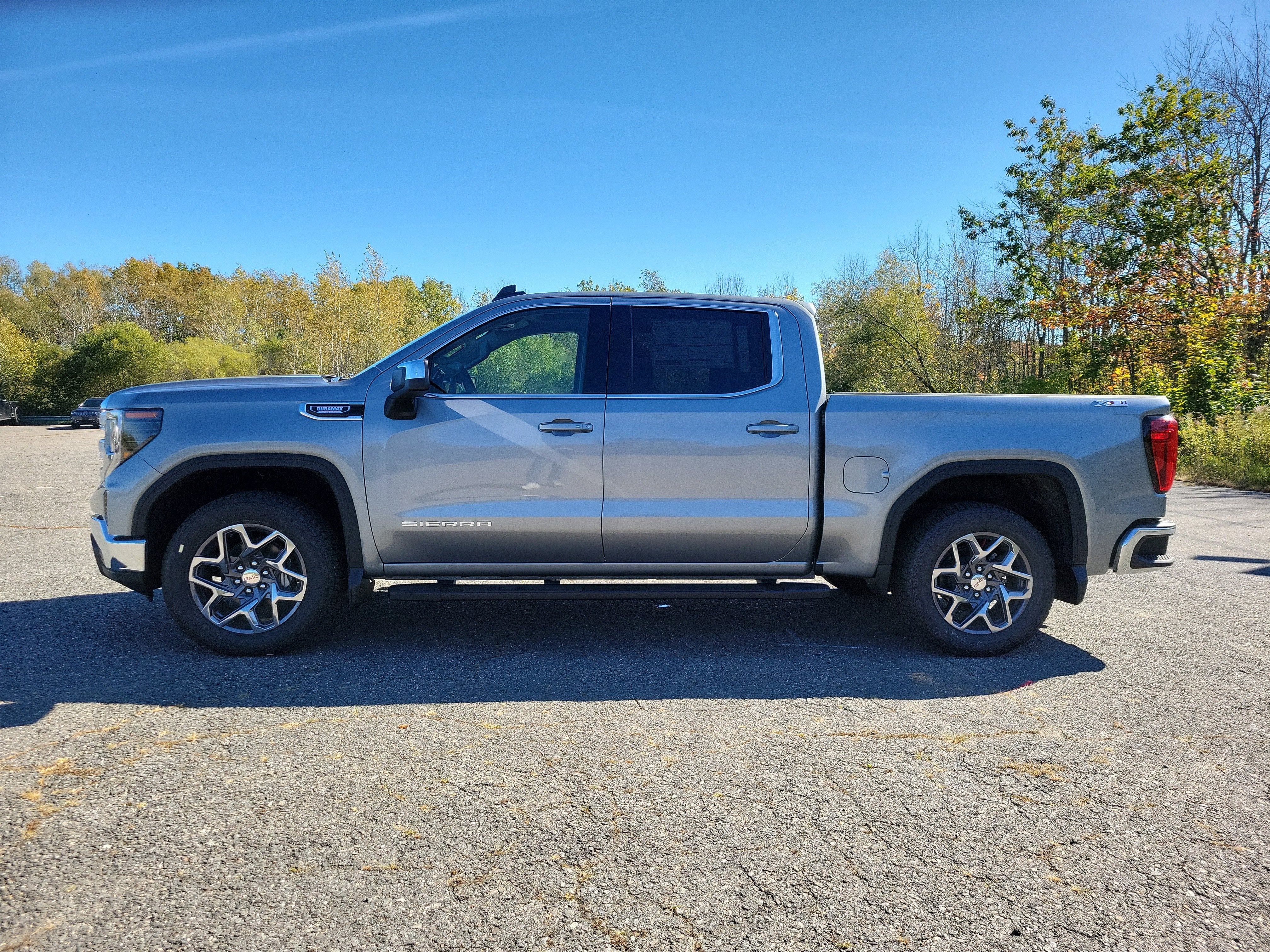 2026 GMC Sierra 1500 SLE