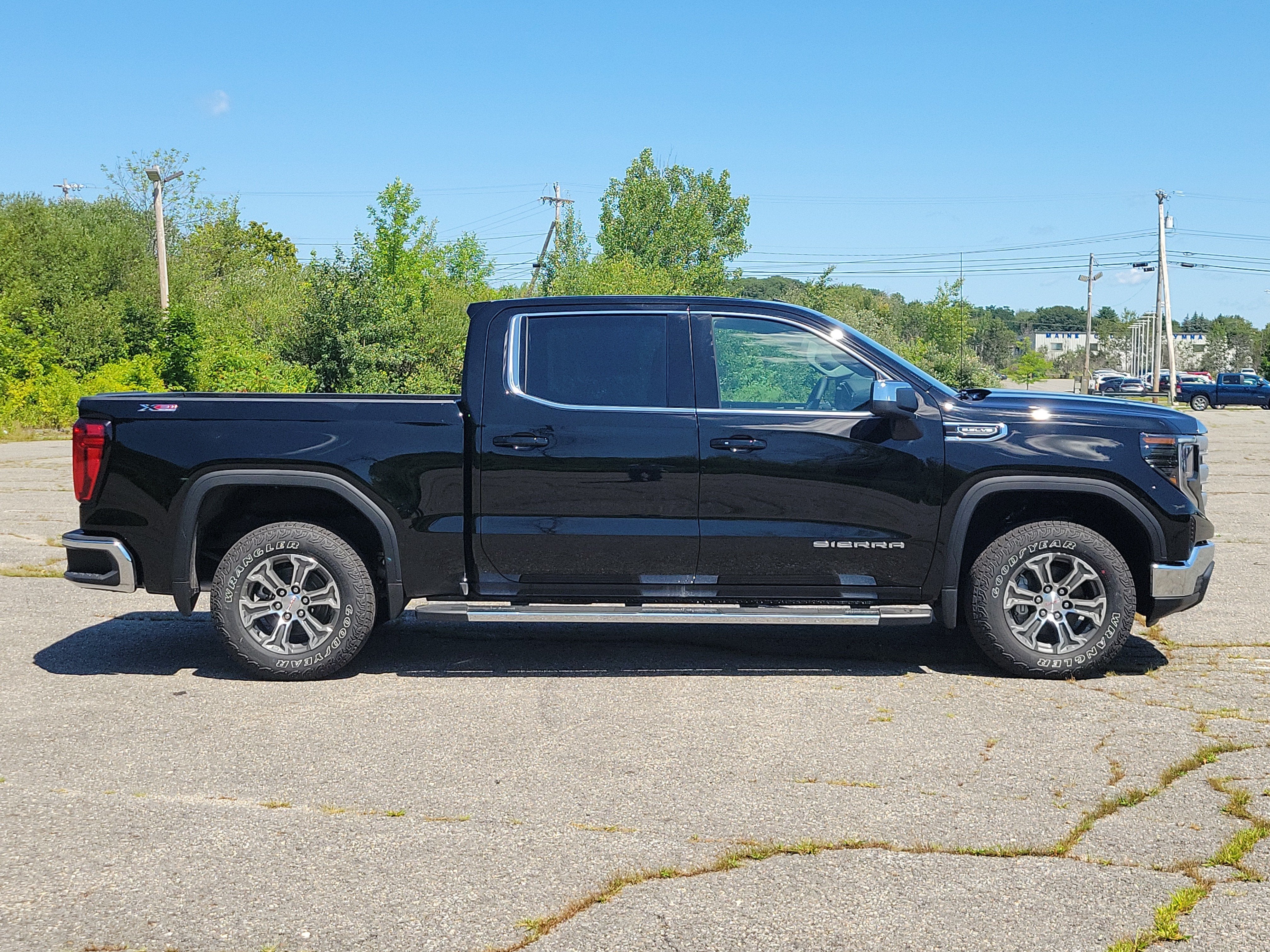 2026 GMC Sierra 1500 SLE