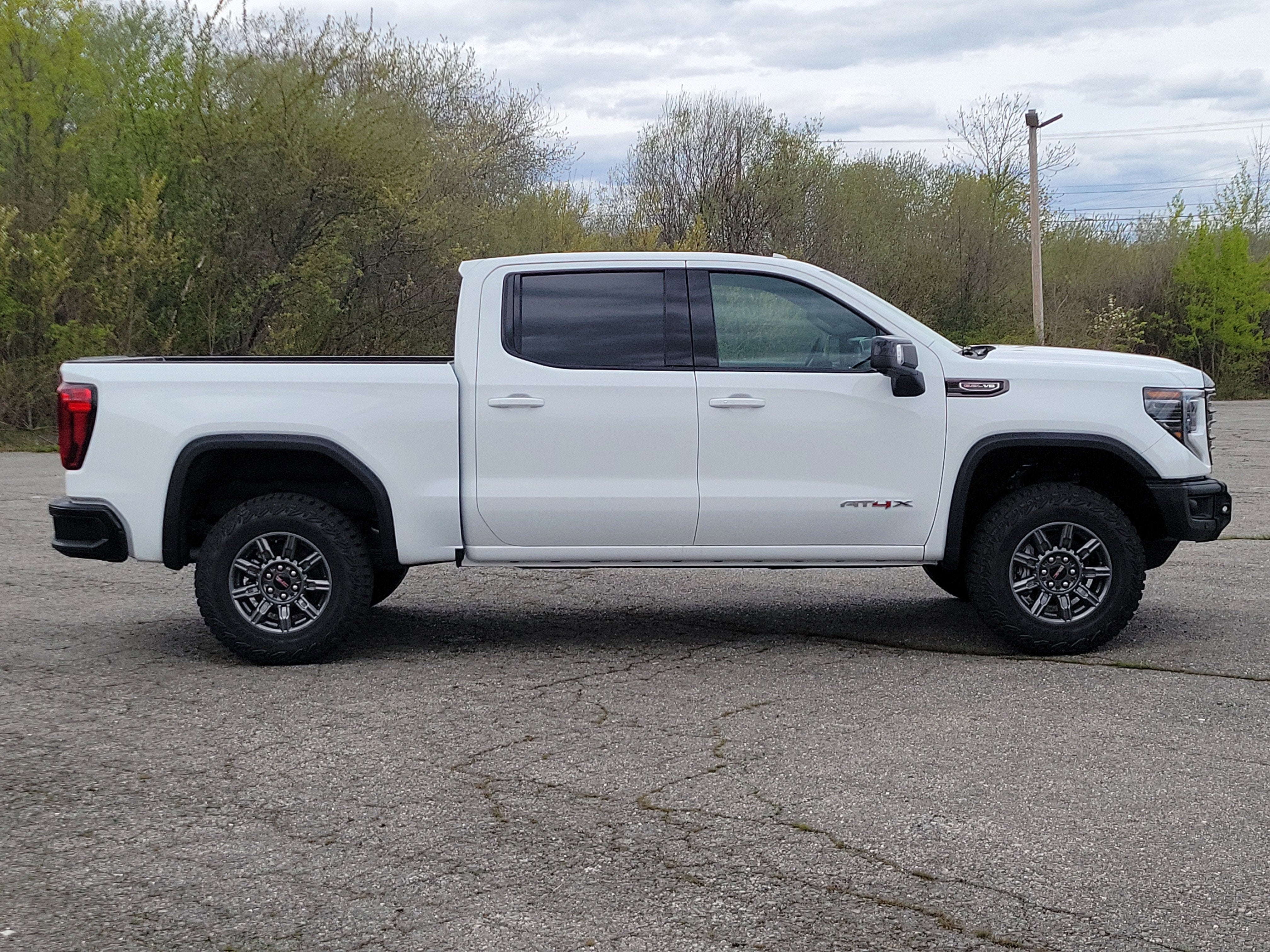 2026 GMC Sierra 1500 AT4X