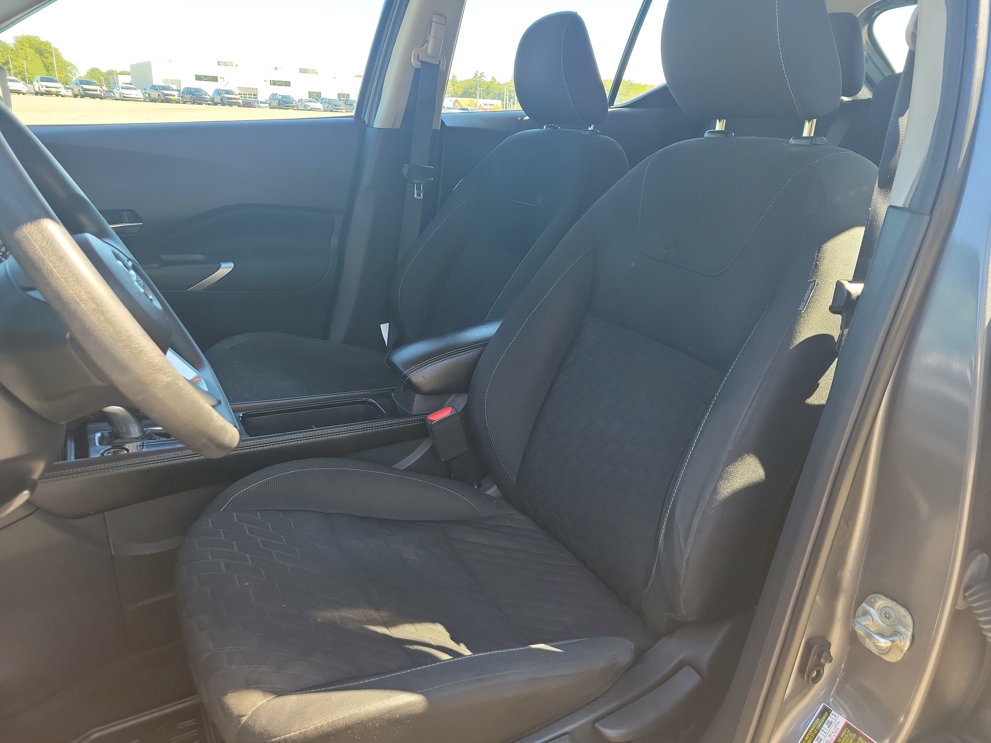 2021 Nissan Kicks SV Xtronic CVT
