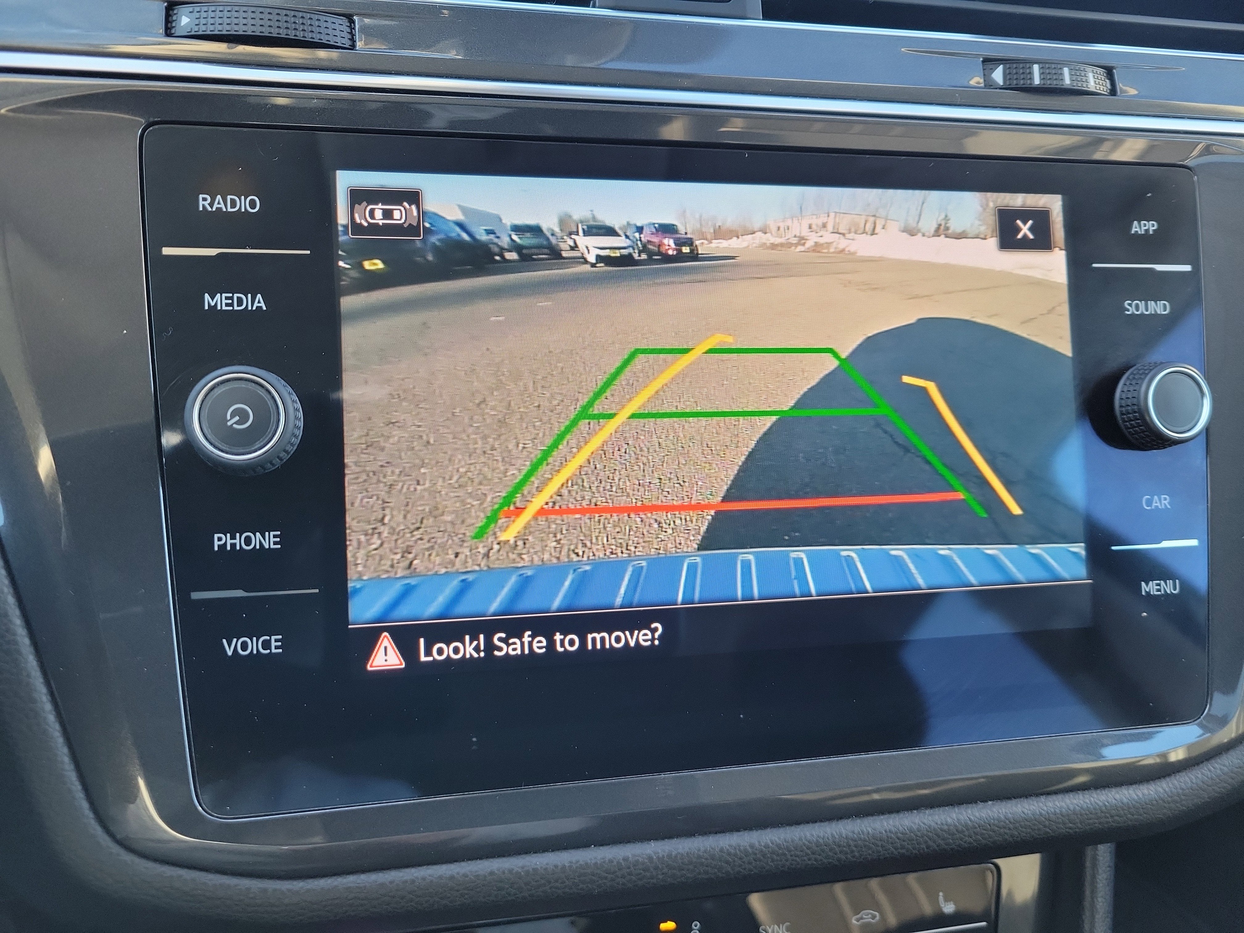 2023 Volkswagen Tiguan SE