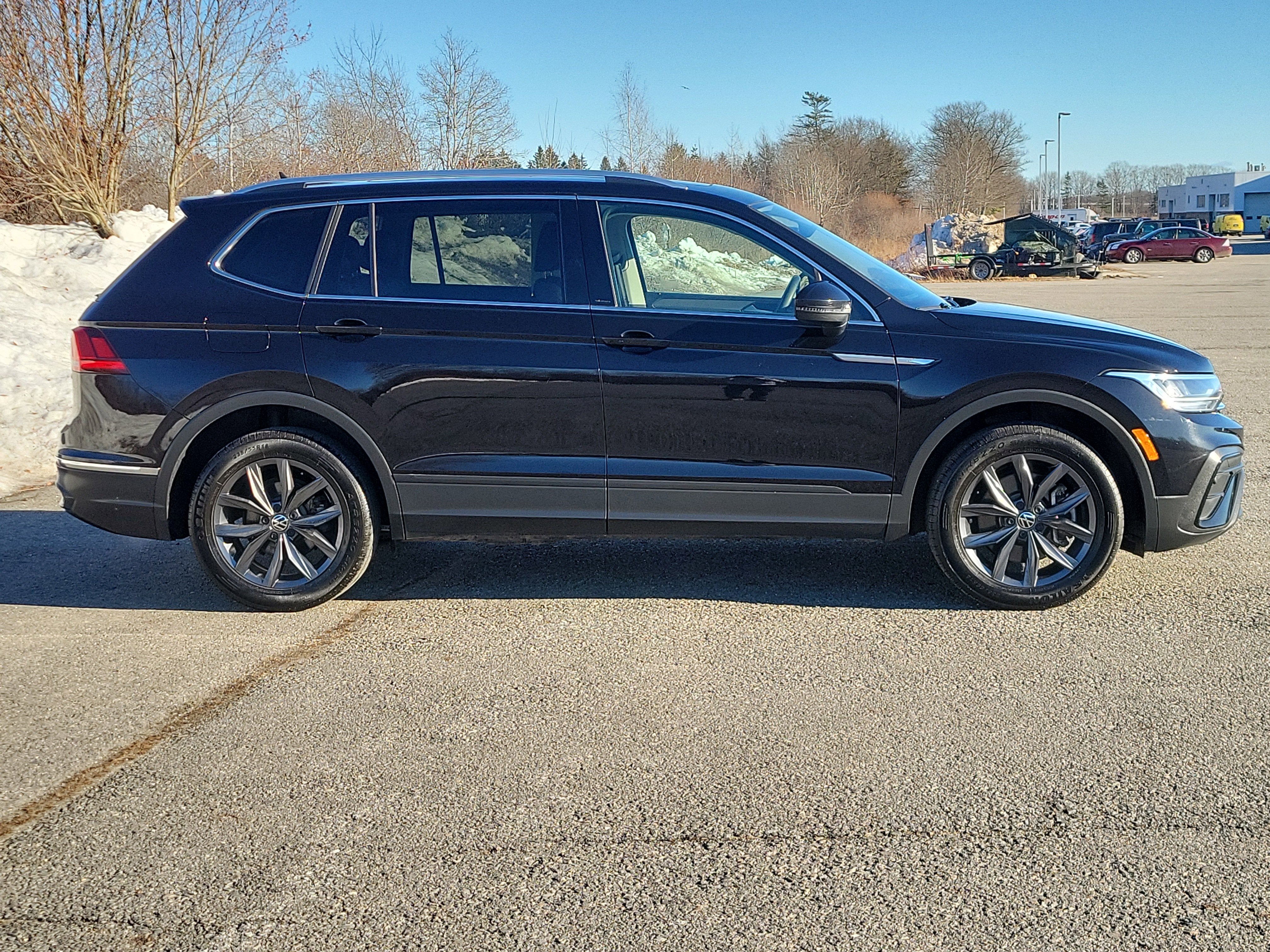 2023 Volkswagen Tiguan SE